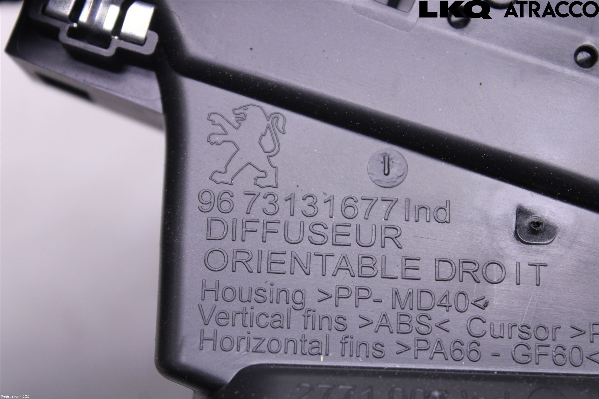Peugeot 2008 13-20 Dashbord Kanal - Dyse