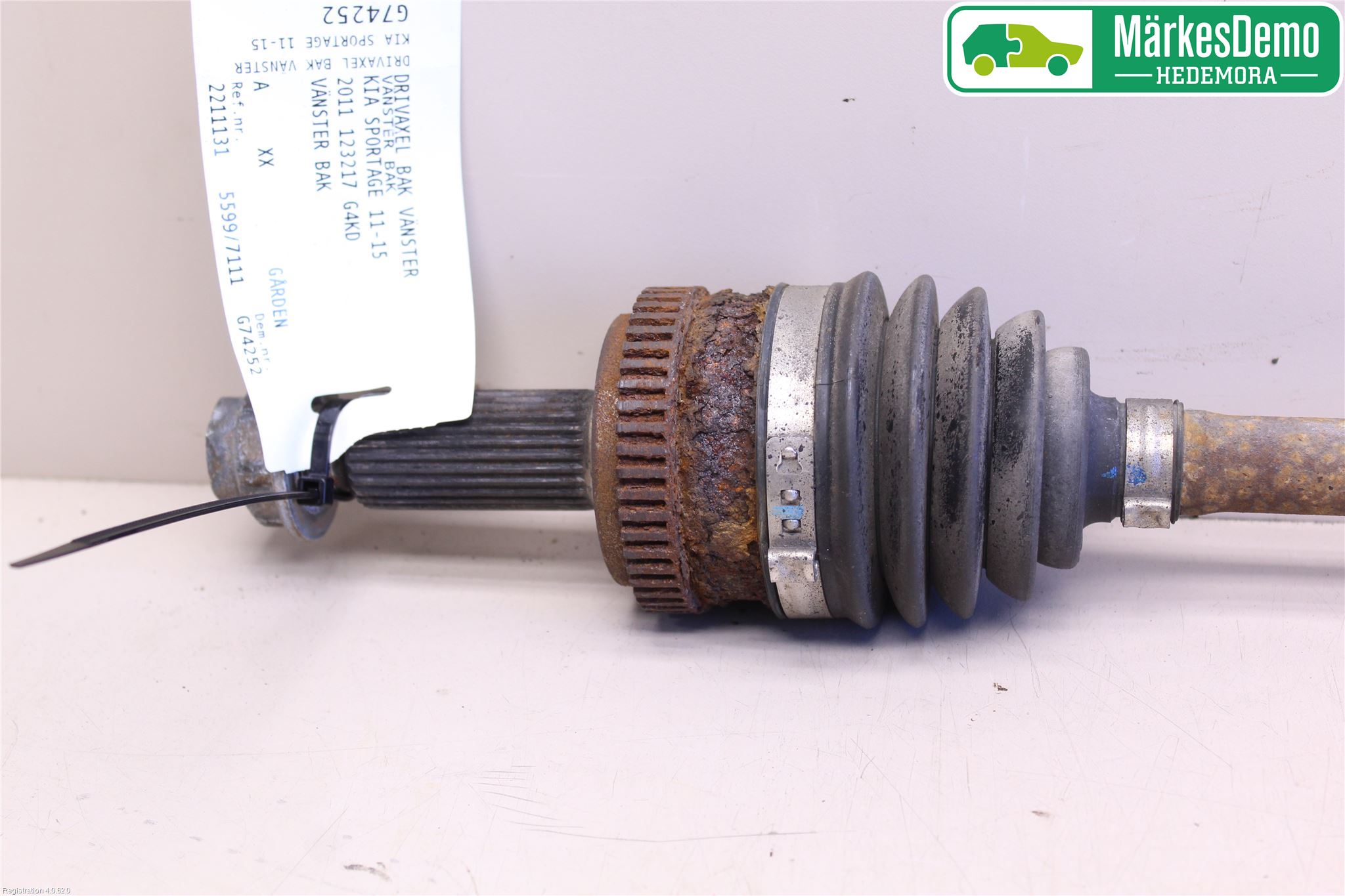 Kia SPORTAGE (SL) 11-15 Drivaksel Bak Kompl Venstre