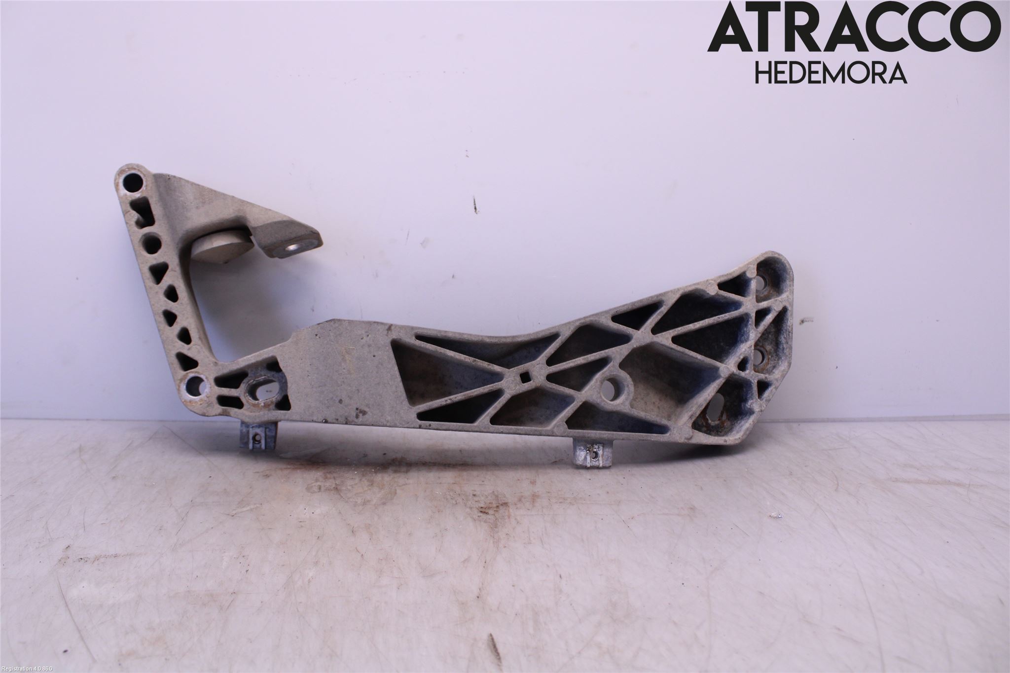 BMW 3 E90/91 SED/TOU 05-12 Gearkasse Bjelke - Travers