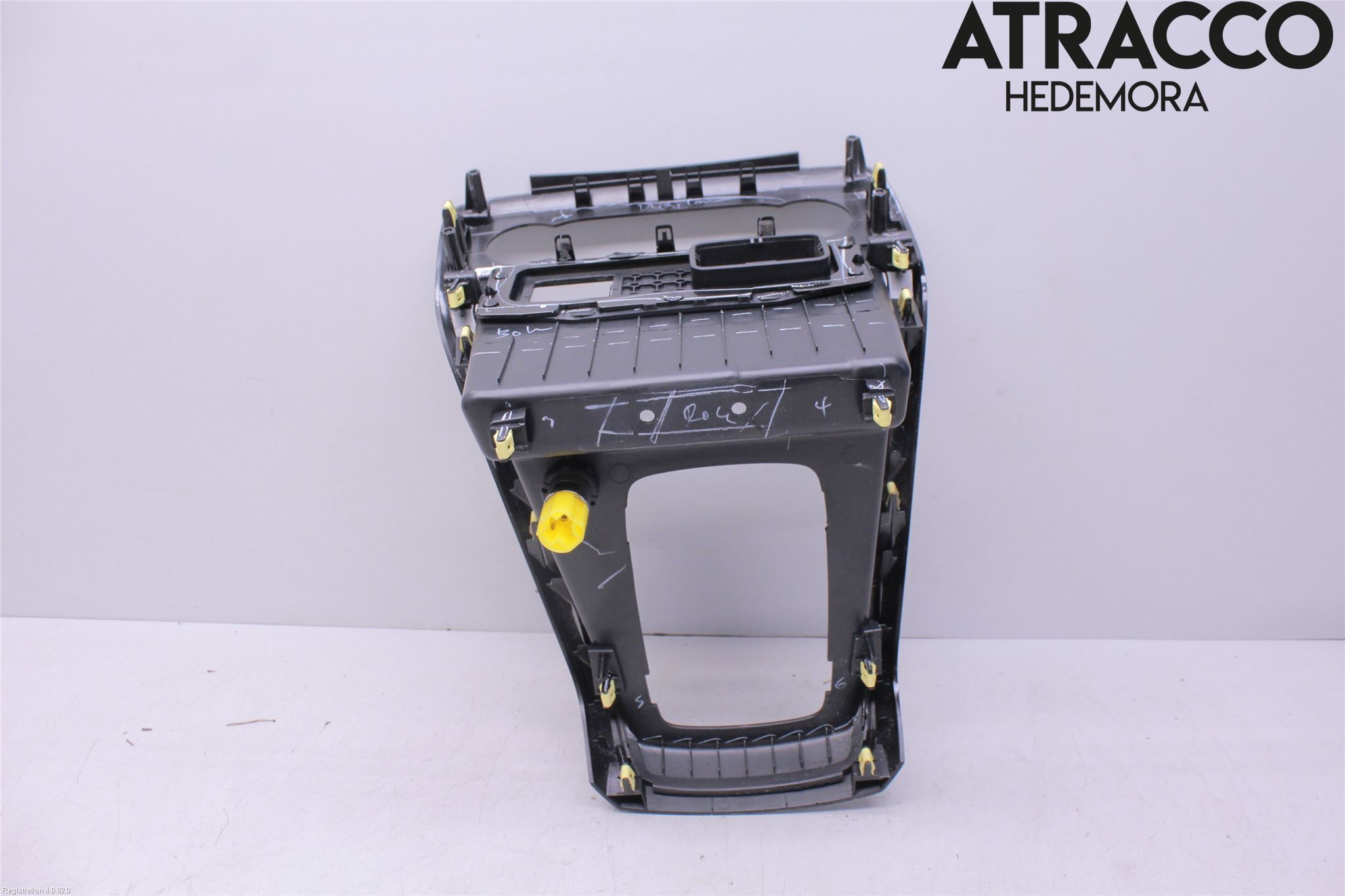 Ford ECOSPORT 17- Instrumentkonsoll Midt