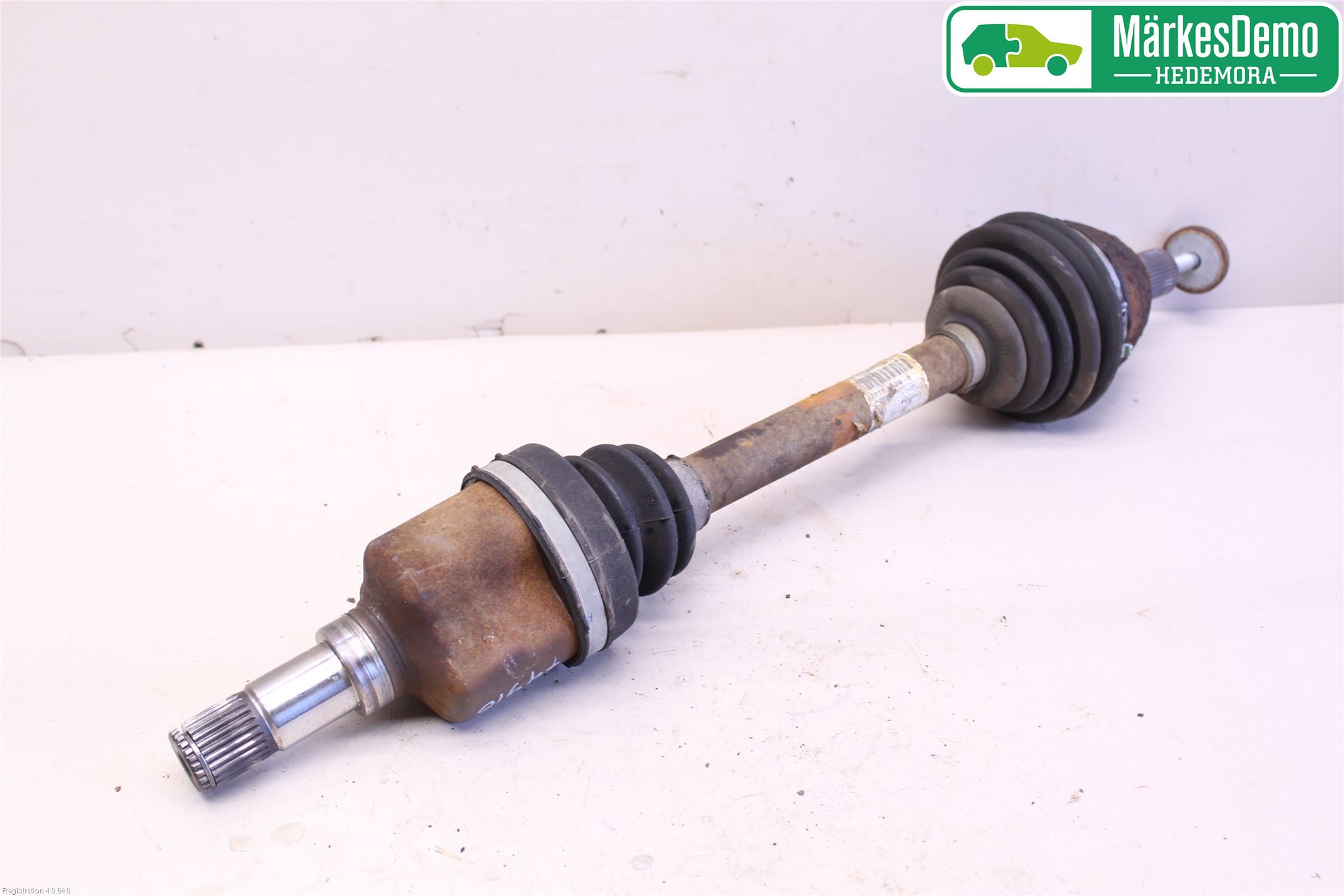Ford FOCUS 08-11 Drivaksel Foran Kompl Venstre