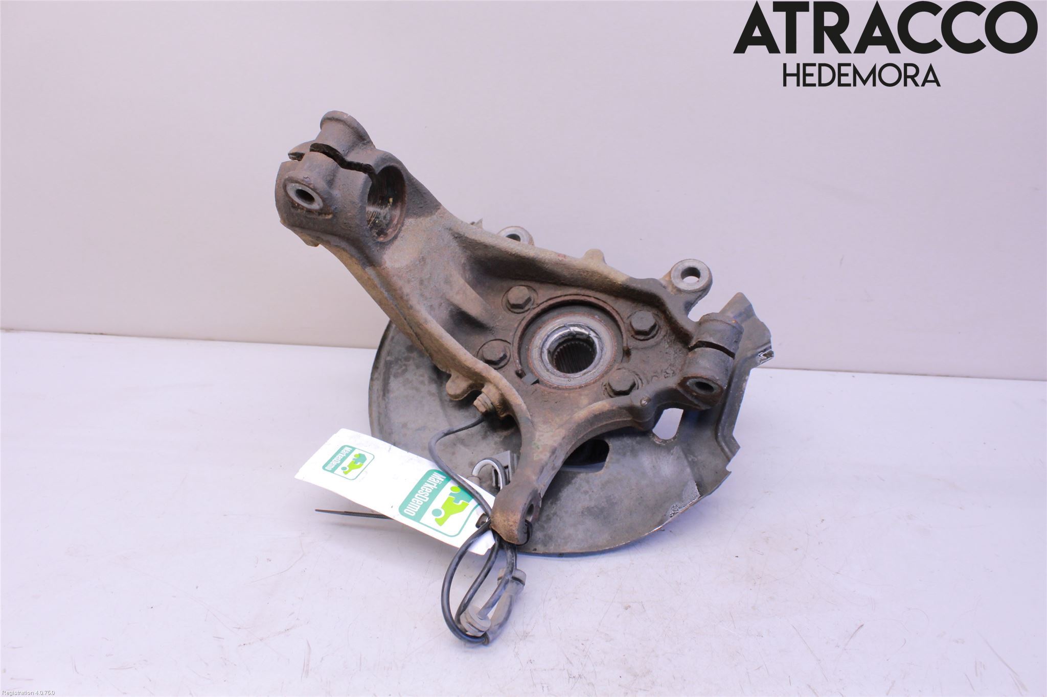 Nissan QASHQAI 14-17 Spindel Vf