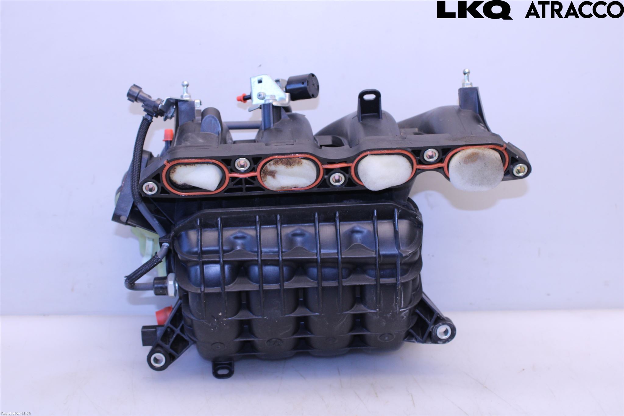 Toyota AVENSIS 09-15 Innsugningsmanifold