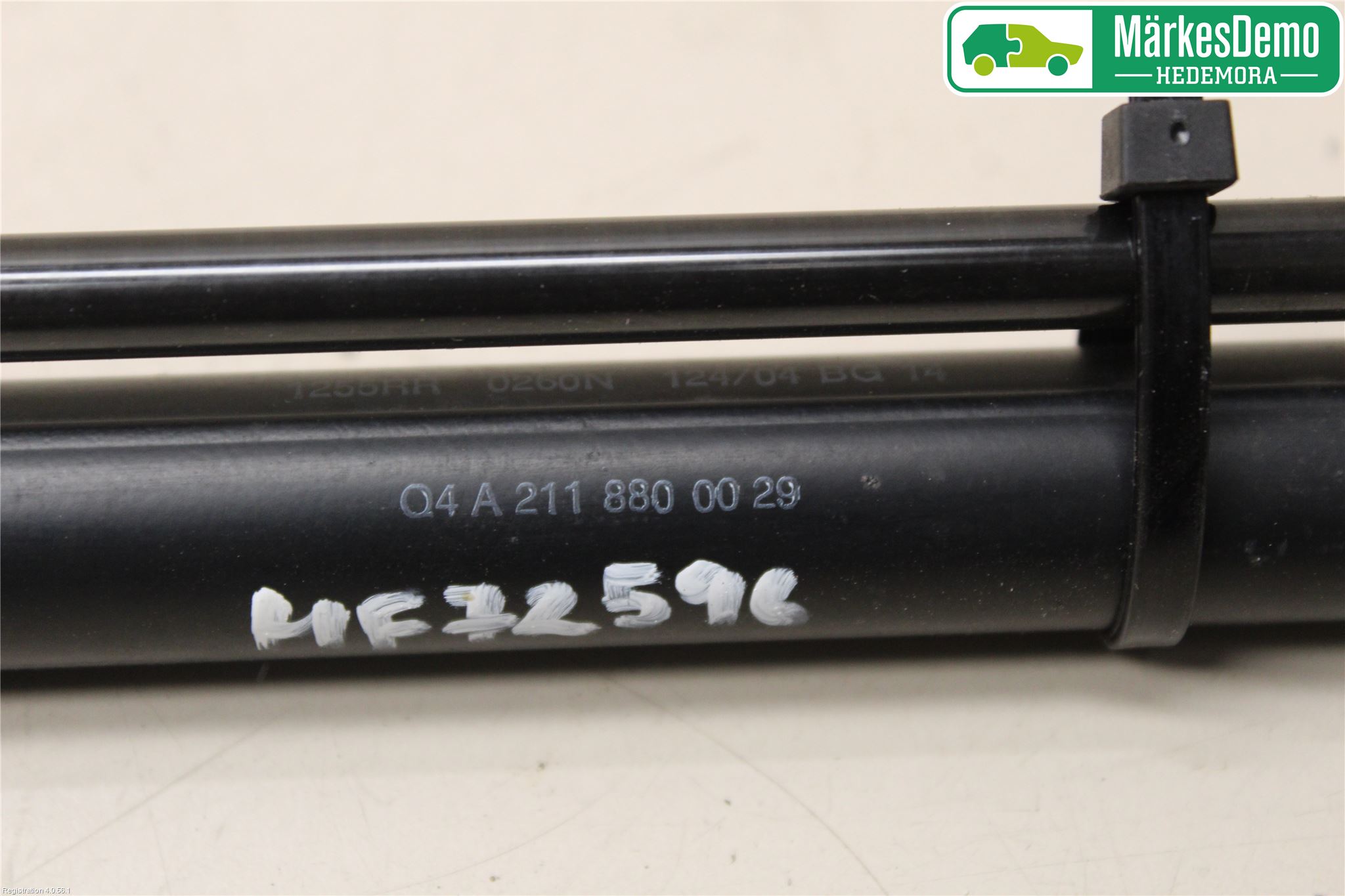 Mercedes-Benz MB E-KLASS (W211) 02-09 Panser Demper-Gassfjær