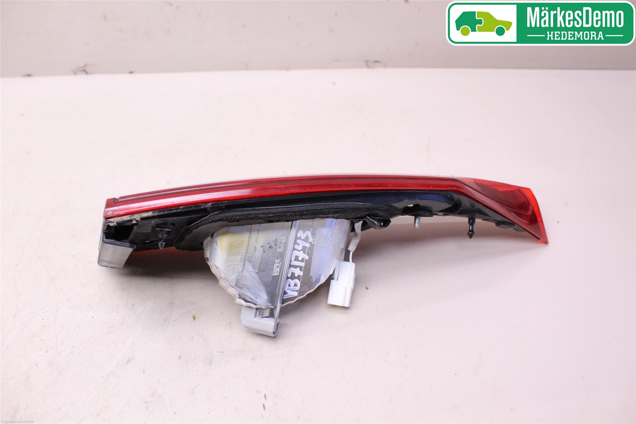 Mazda 3 III 14-19 Baklykt Venstre  På Luke(Indre
