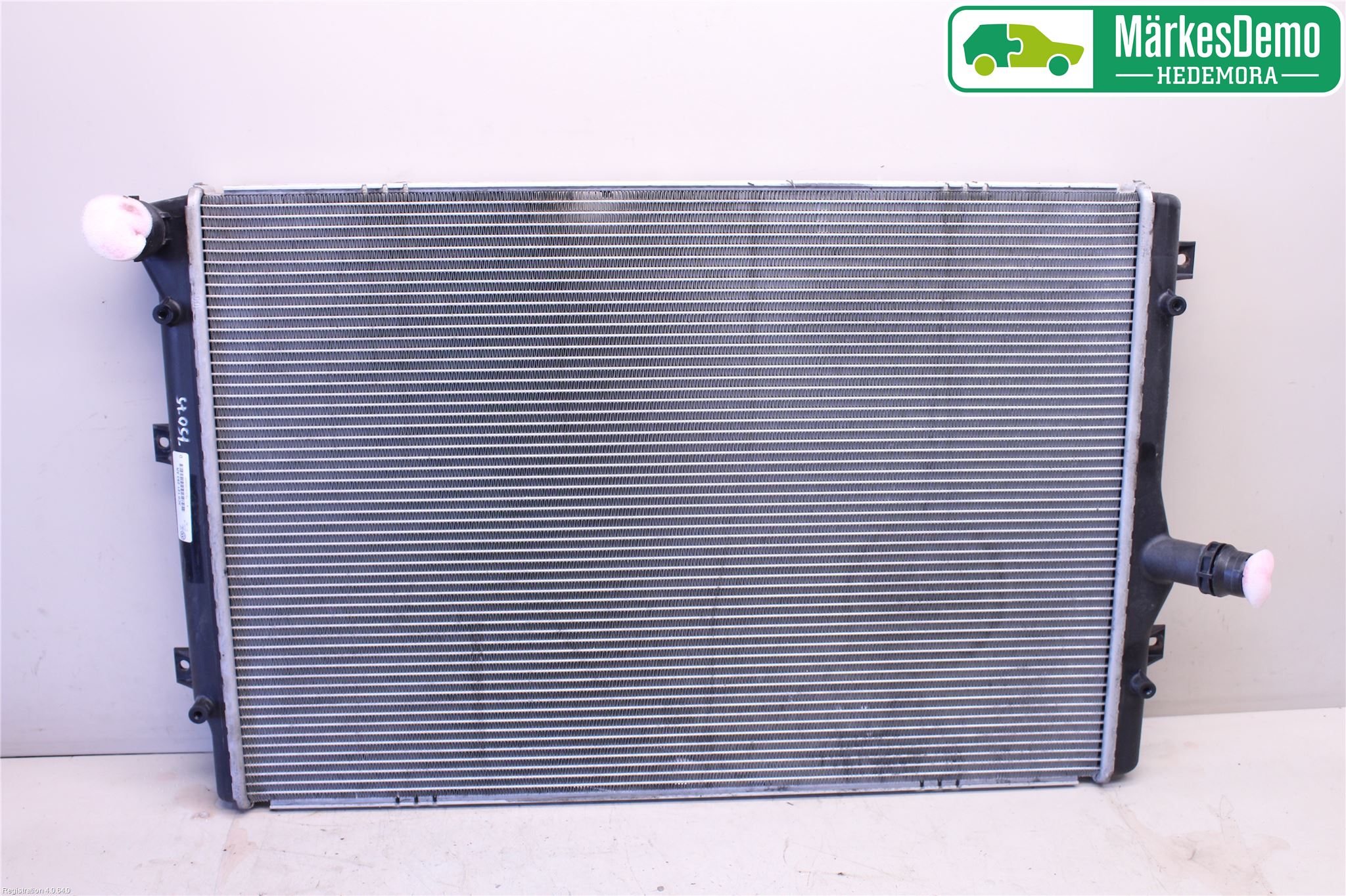 Volkswagen VW PASSAT 05-11 Radiator Automat