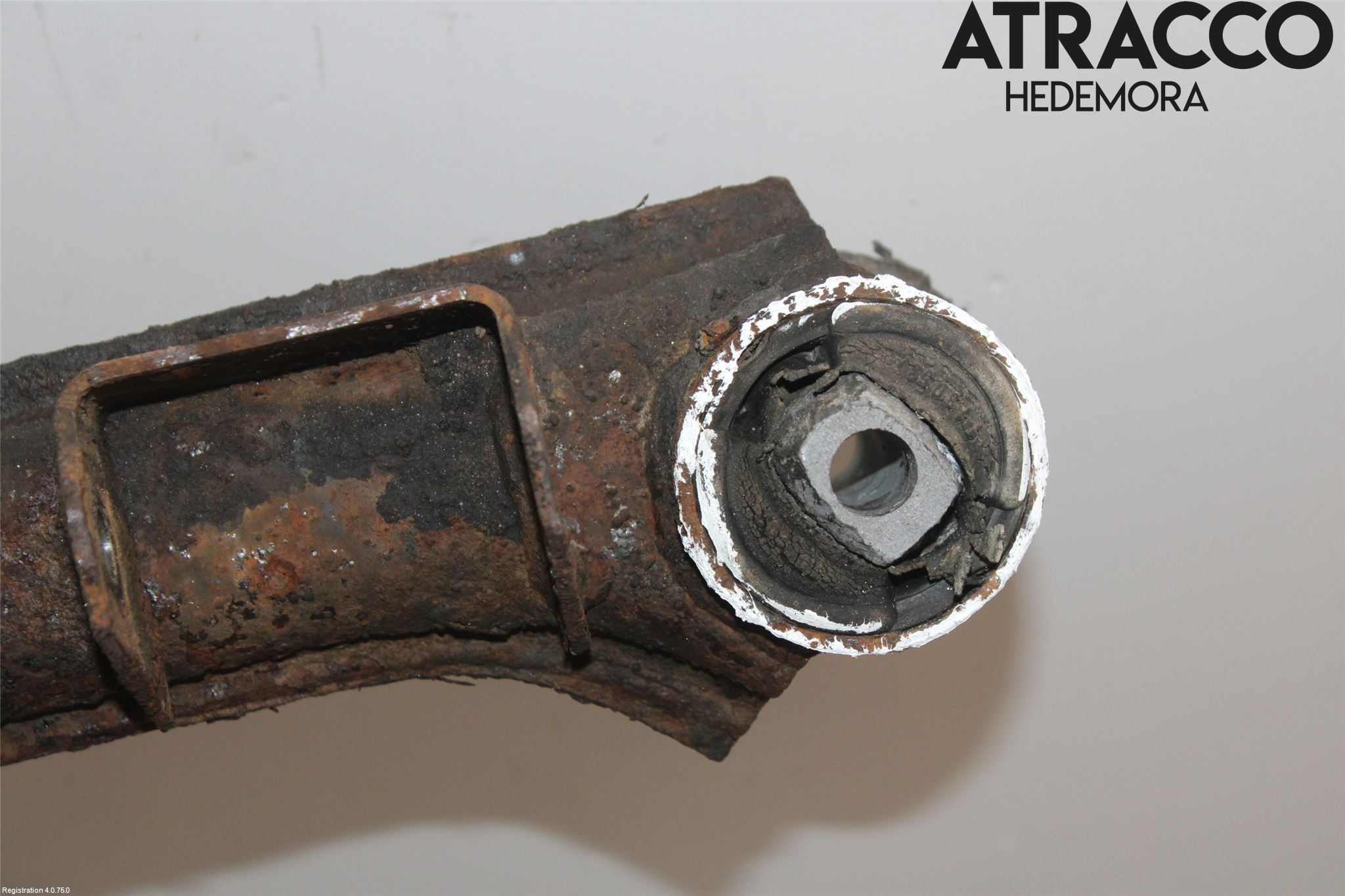BMW 3 E30 83-94 Bakaksel Feste Travers-Ramme