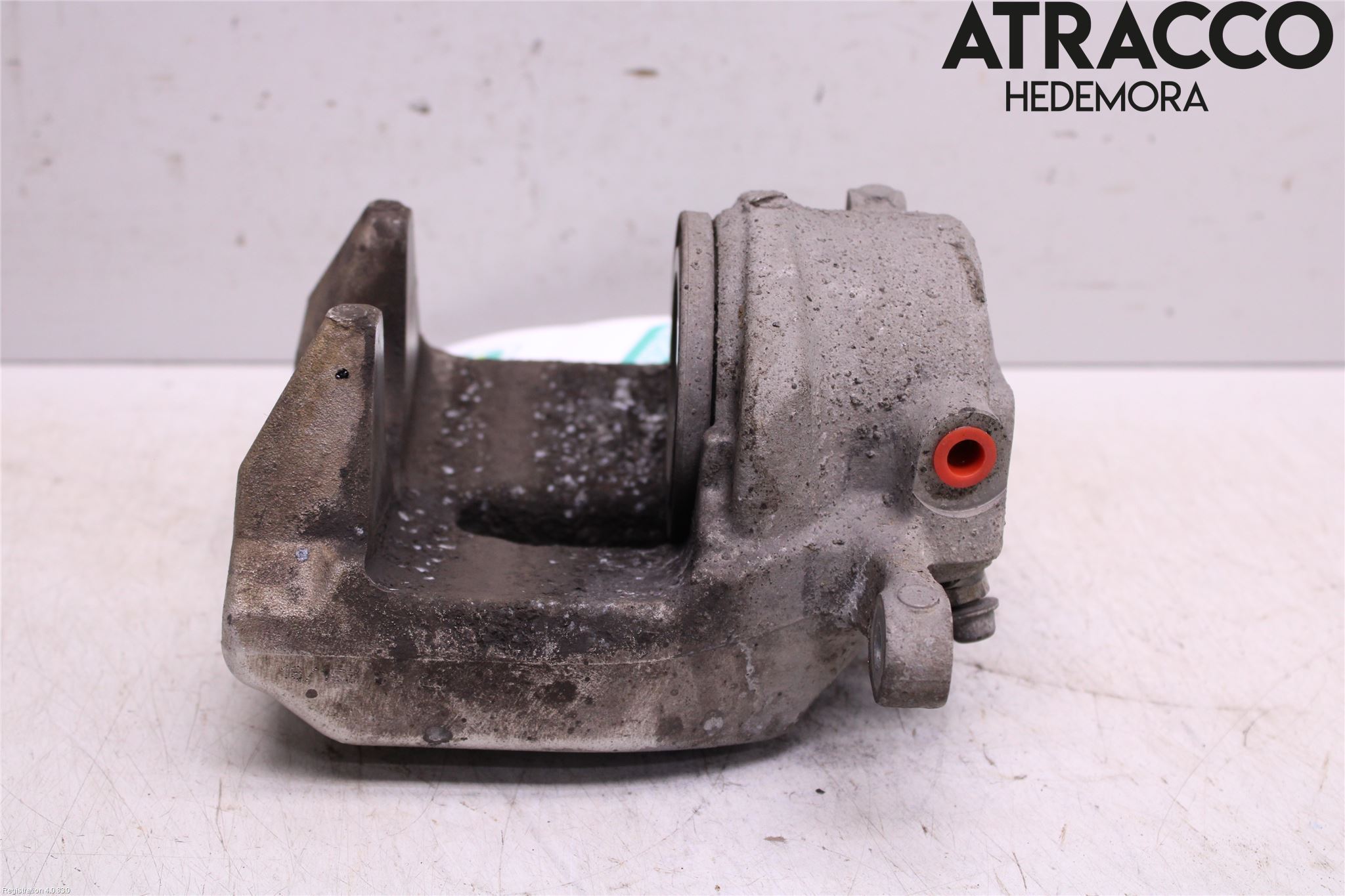 BMW 5 G30/G31/F90 17-23 Bremsecaliper Foran Venstre