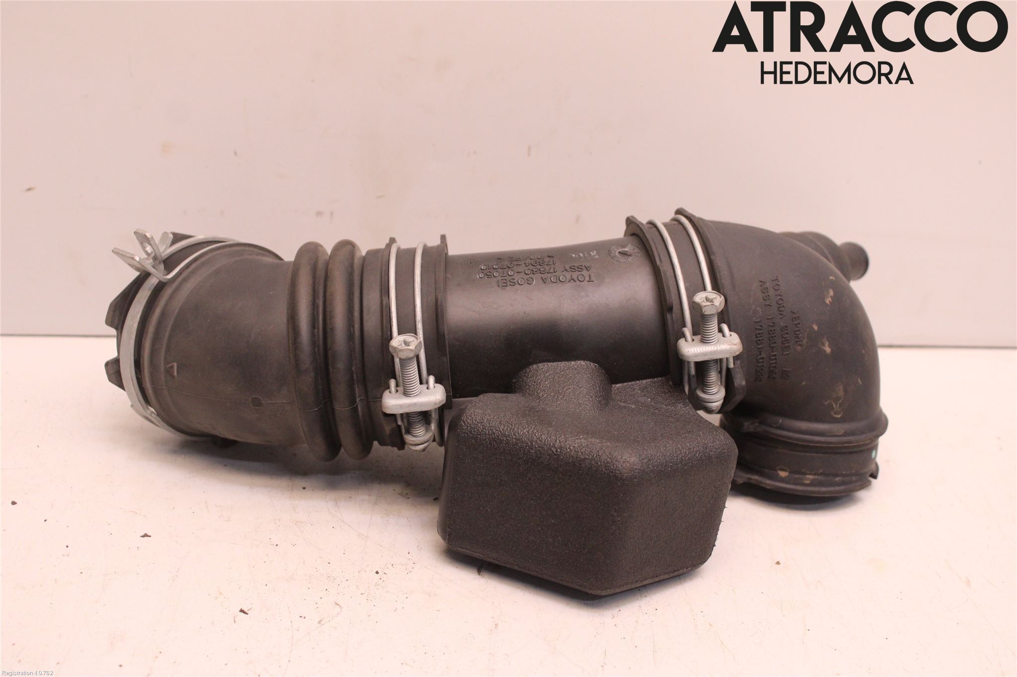 Toyota AURIS 13-19 Inns Gummibelg - Slange