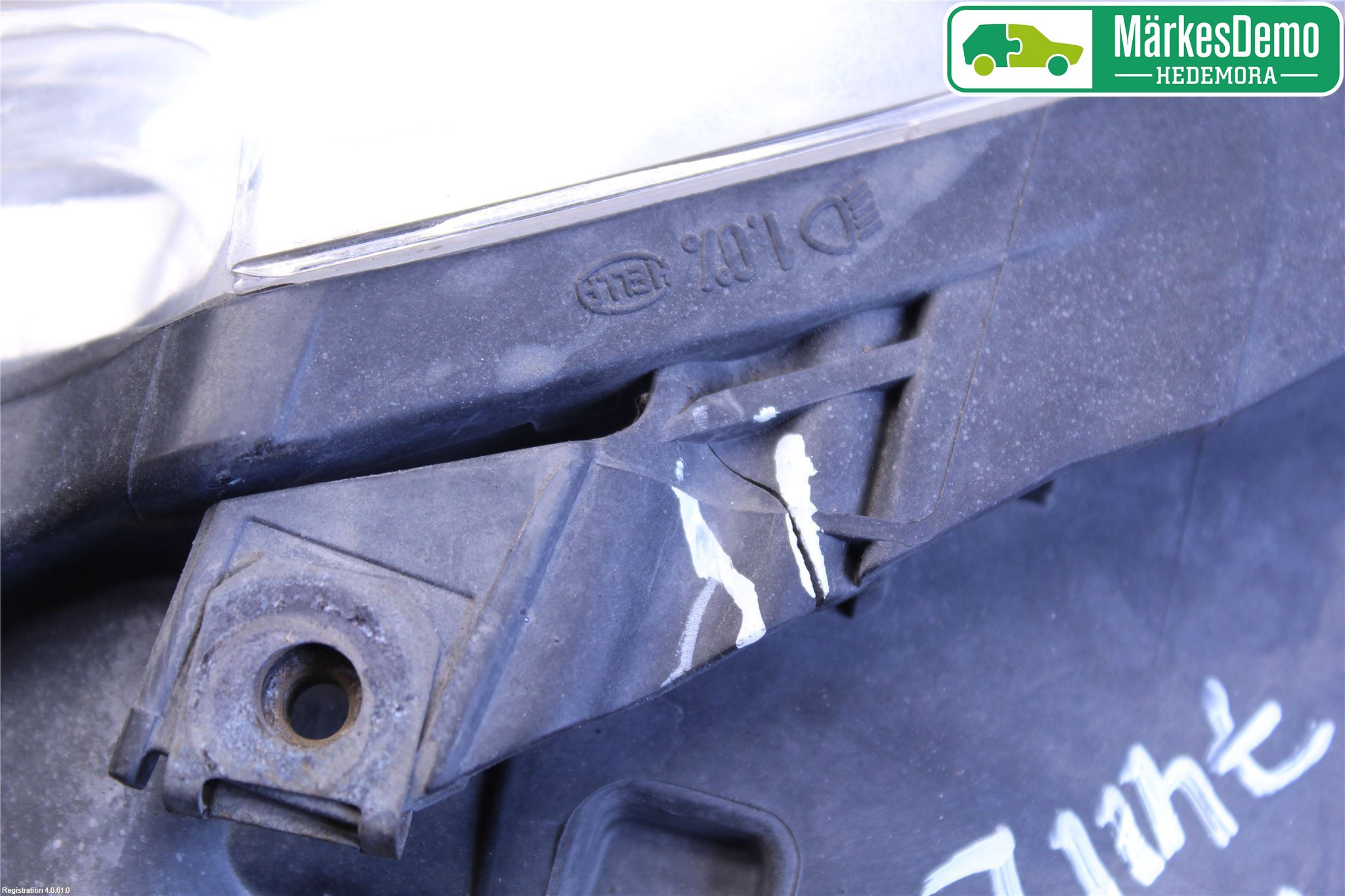 Volkswagen VW GOLF V 04-09 Frontlykt Venstre