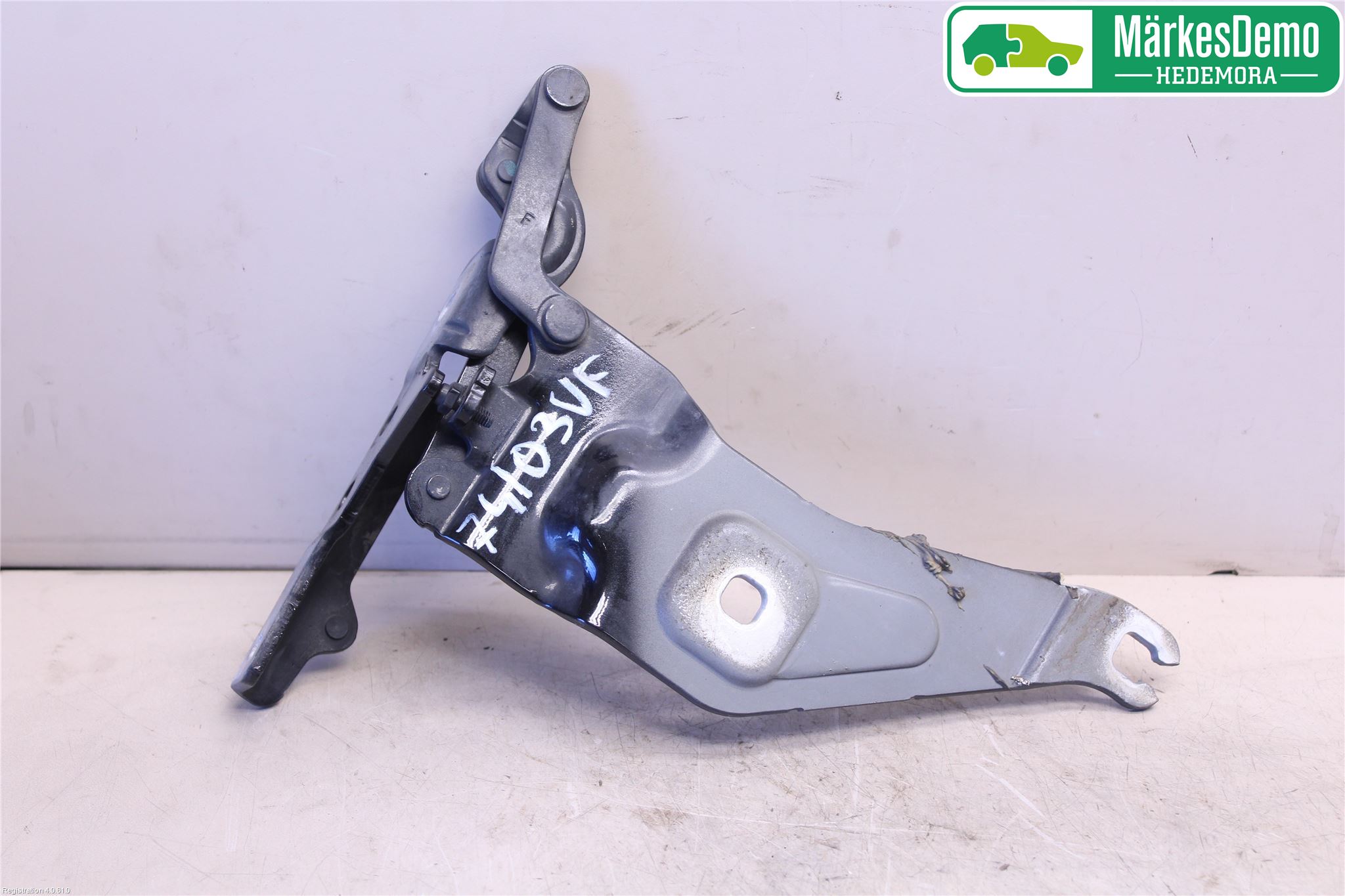 BMW X6 E71/E72   08-14 Panser Hengsel - Hengsler