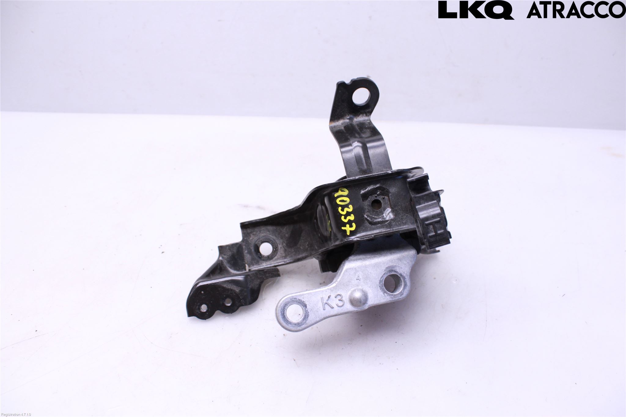 Toyota YARIS CROSS XP21 21- Motor Feste Stål-Alu