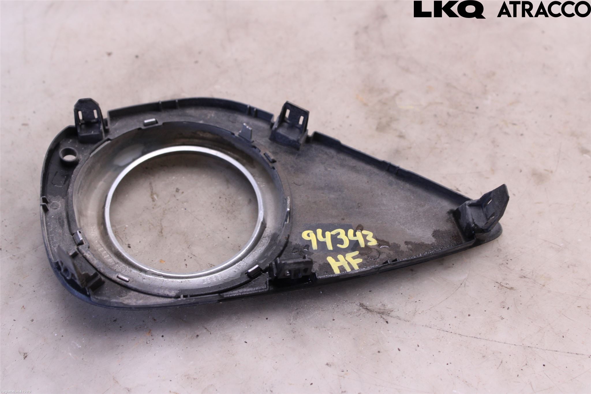 Toyota YARIS XP130 15-20 Frontlykt Kurve-Tåkelys Ramme