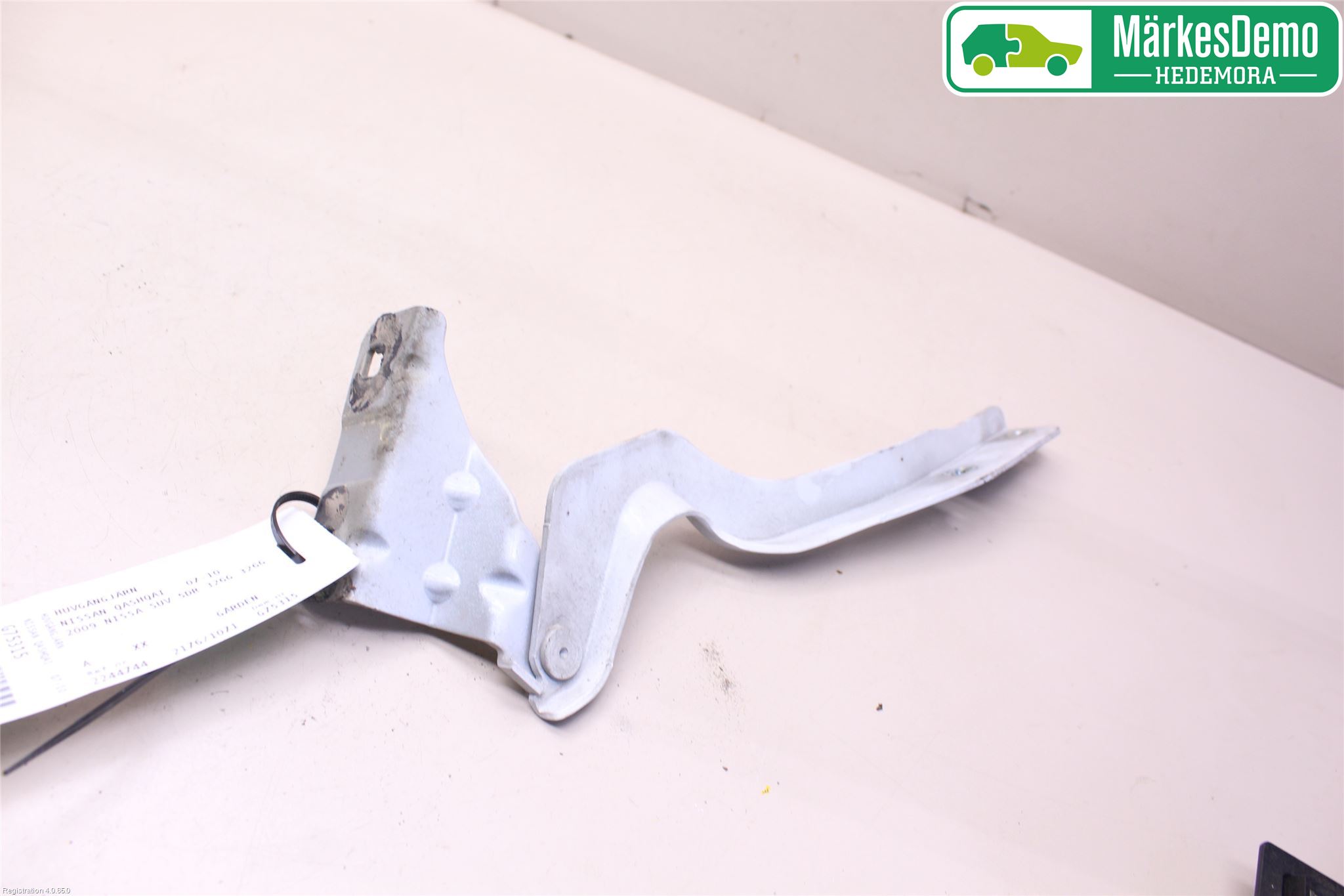 Nissan QASHQAI   07-10 Panser Hengsel - Hengsler