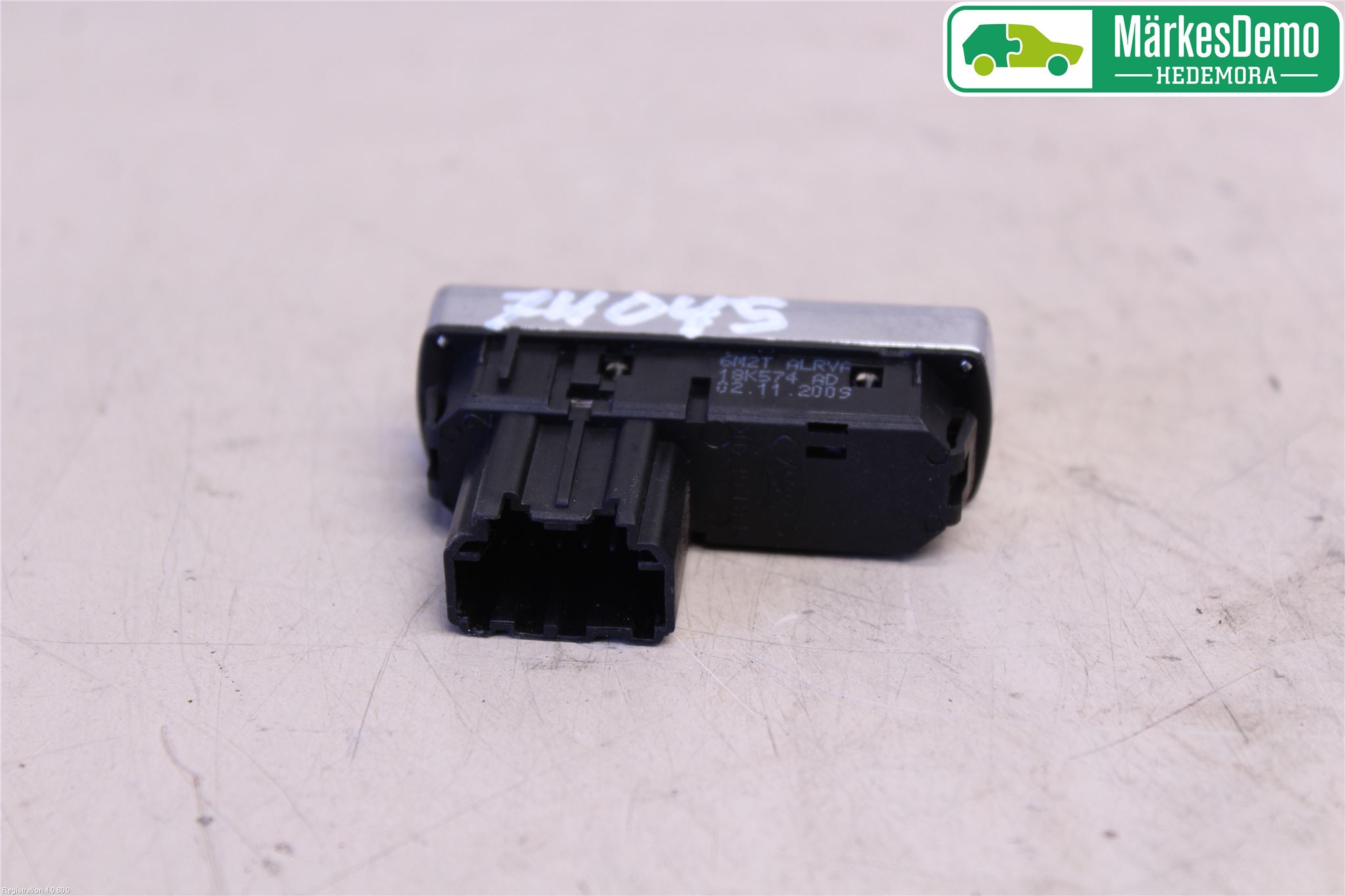 Ford TRANSIT CONNECT 03-08 Bryter Varme Rute