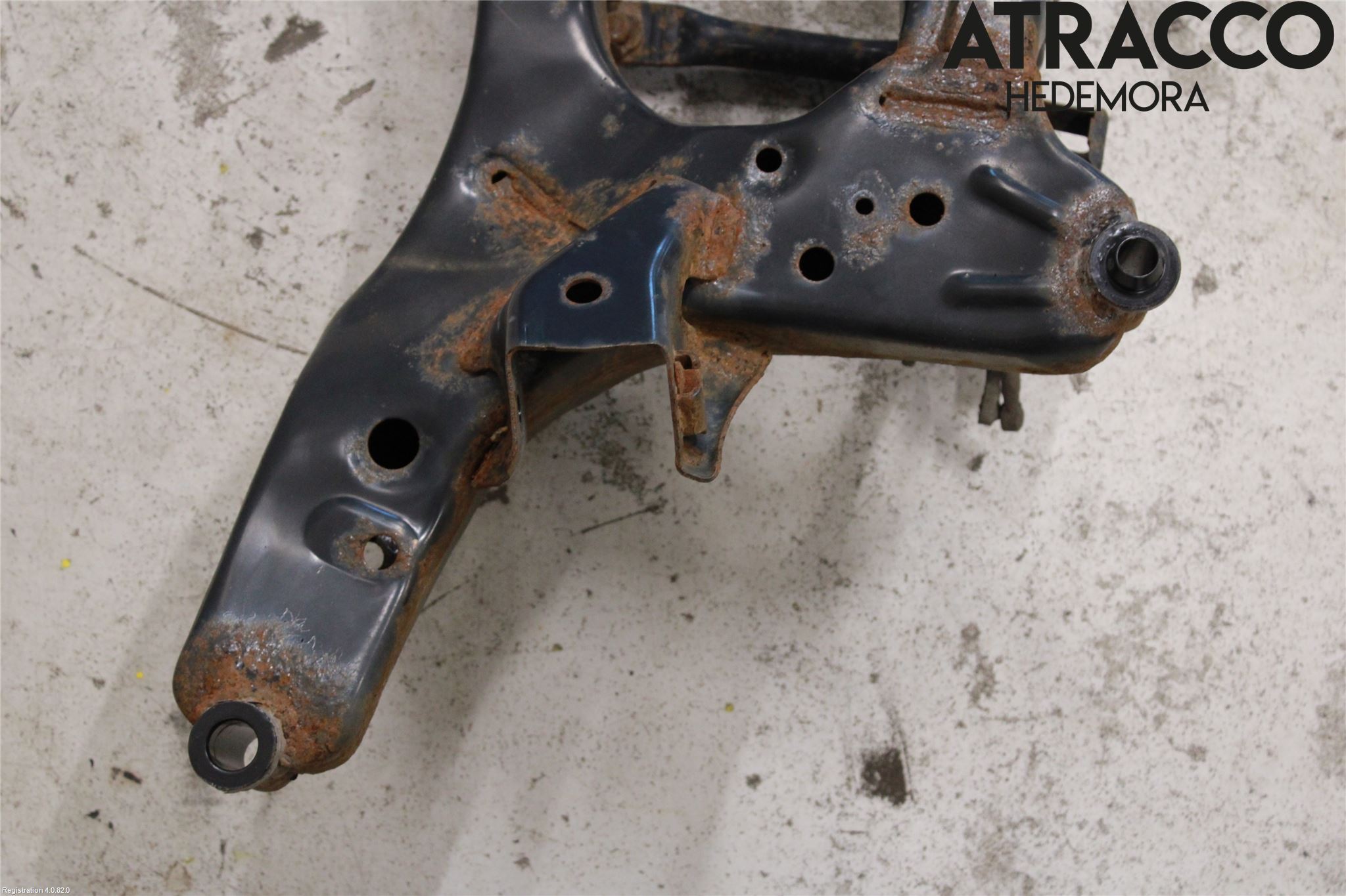 Nissan QASHQAI 14-17 Bakaksel Feste Travers-Ramme