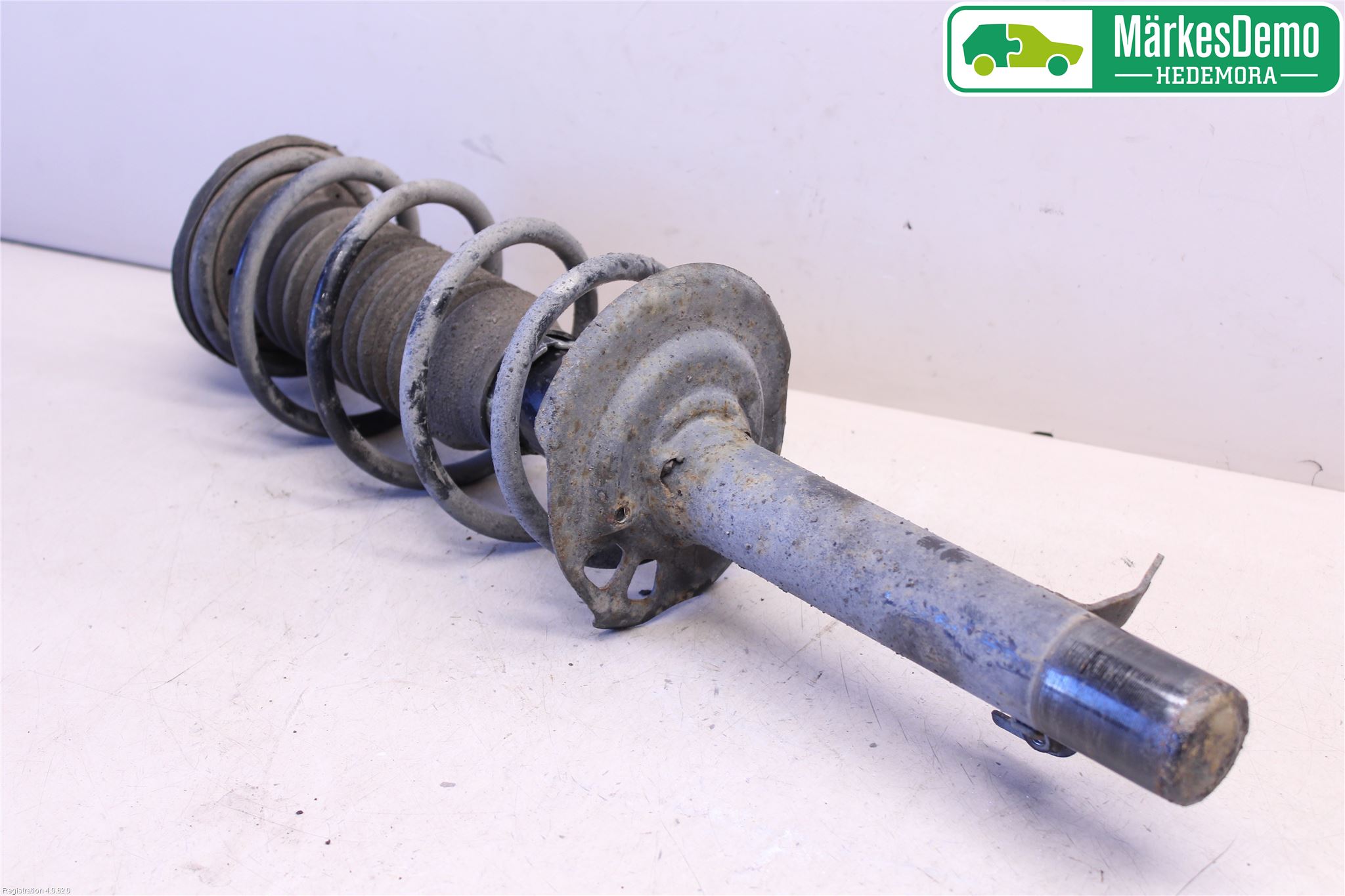 Toyota AYGO 06-14 Fjærbein Foran Høyre
