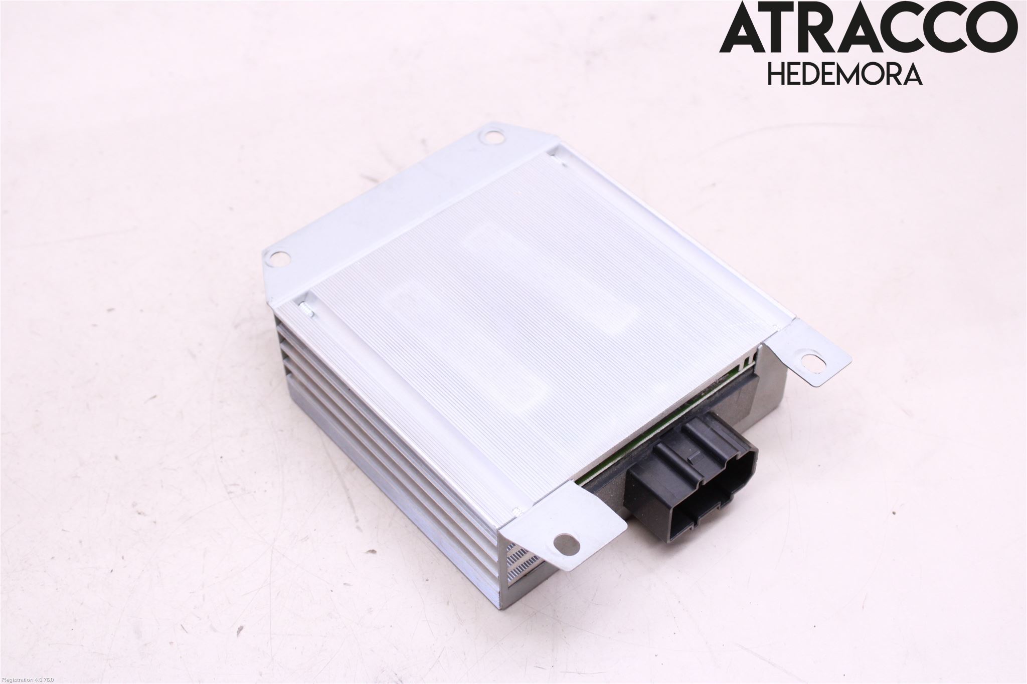 Audi A4/S4 05-07 Stereo Forsterker
