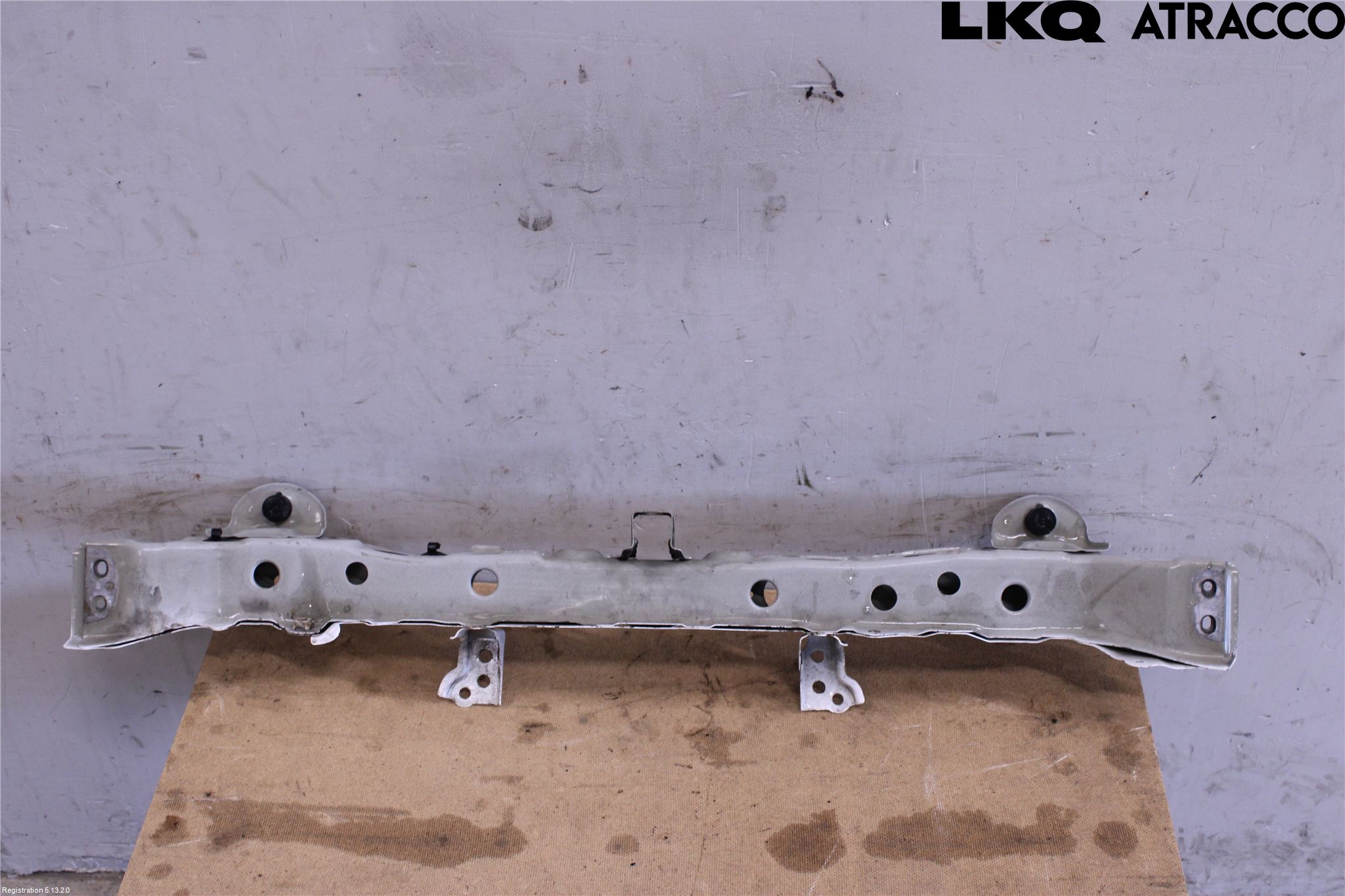 Toyota YARIS XP130 15-20 Radiator Feste - Ramme - Bjelk