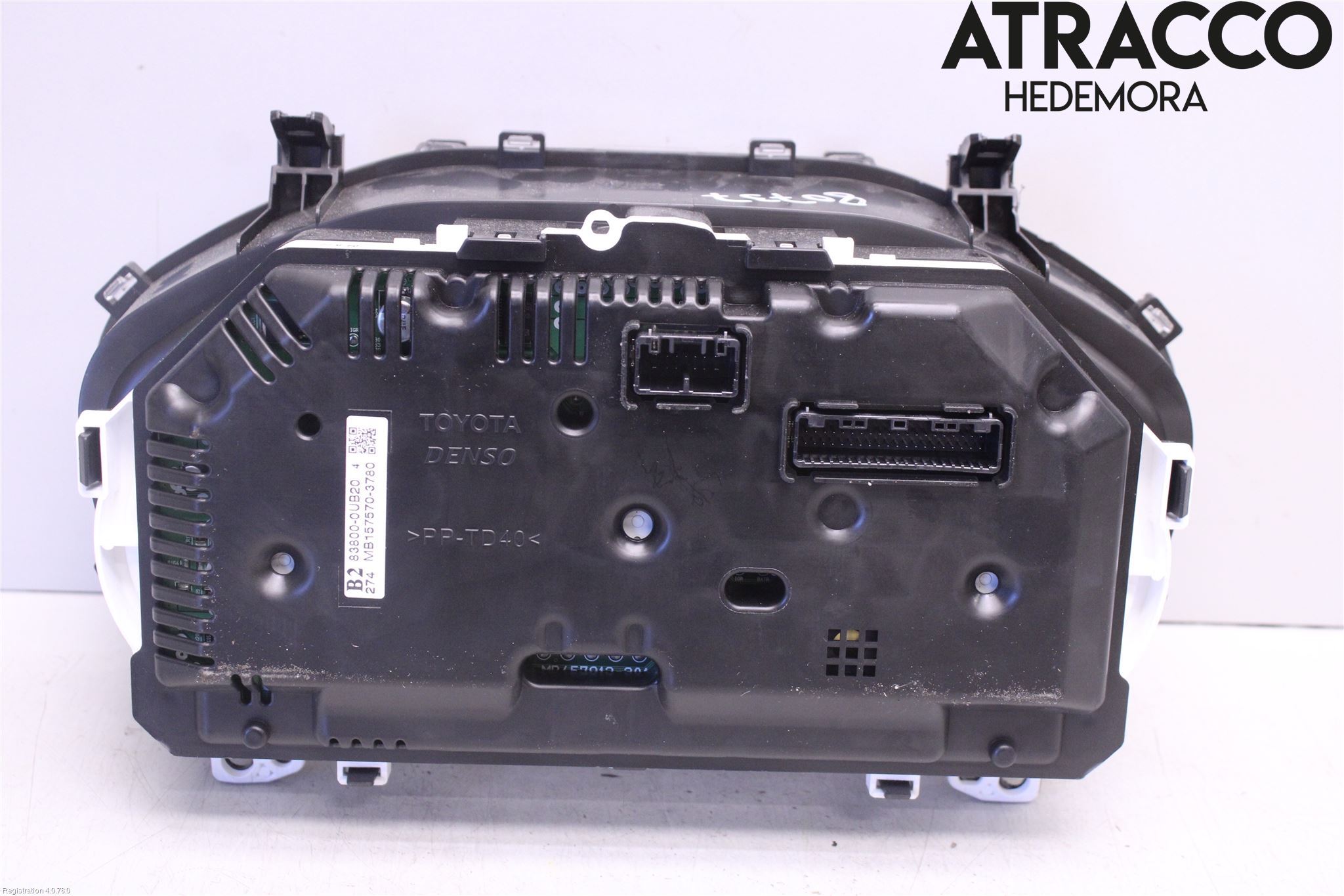 Toyota YARIS XP130 15-20 Instr Kombinert