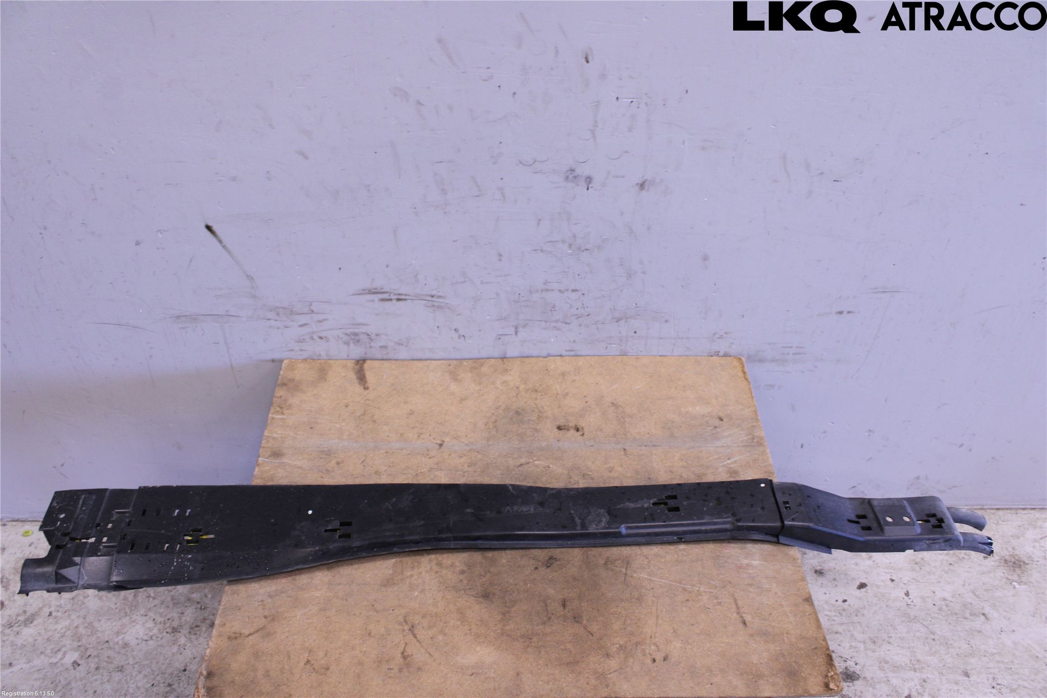 Volvo V70 08-13 Bunnplate U Motor-Gear-Dørk