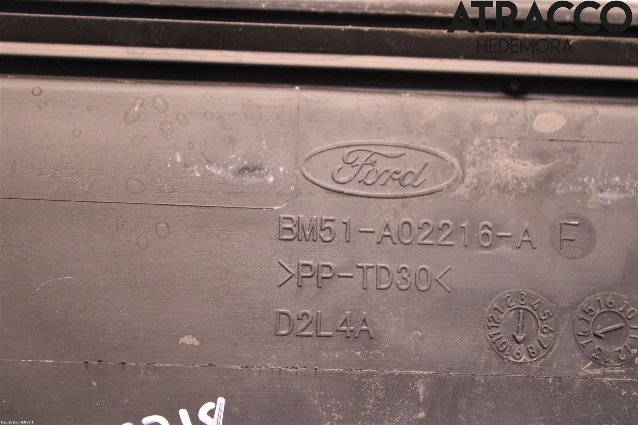 Ford FOCUS 15-18 Visker Deksel-Grill-Under Frr