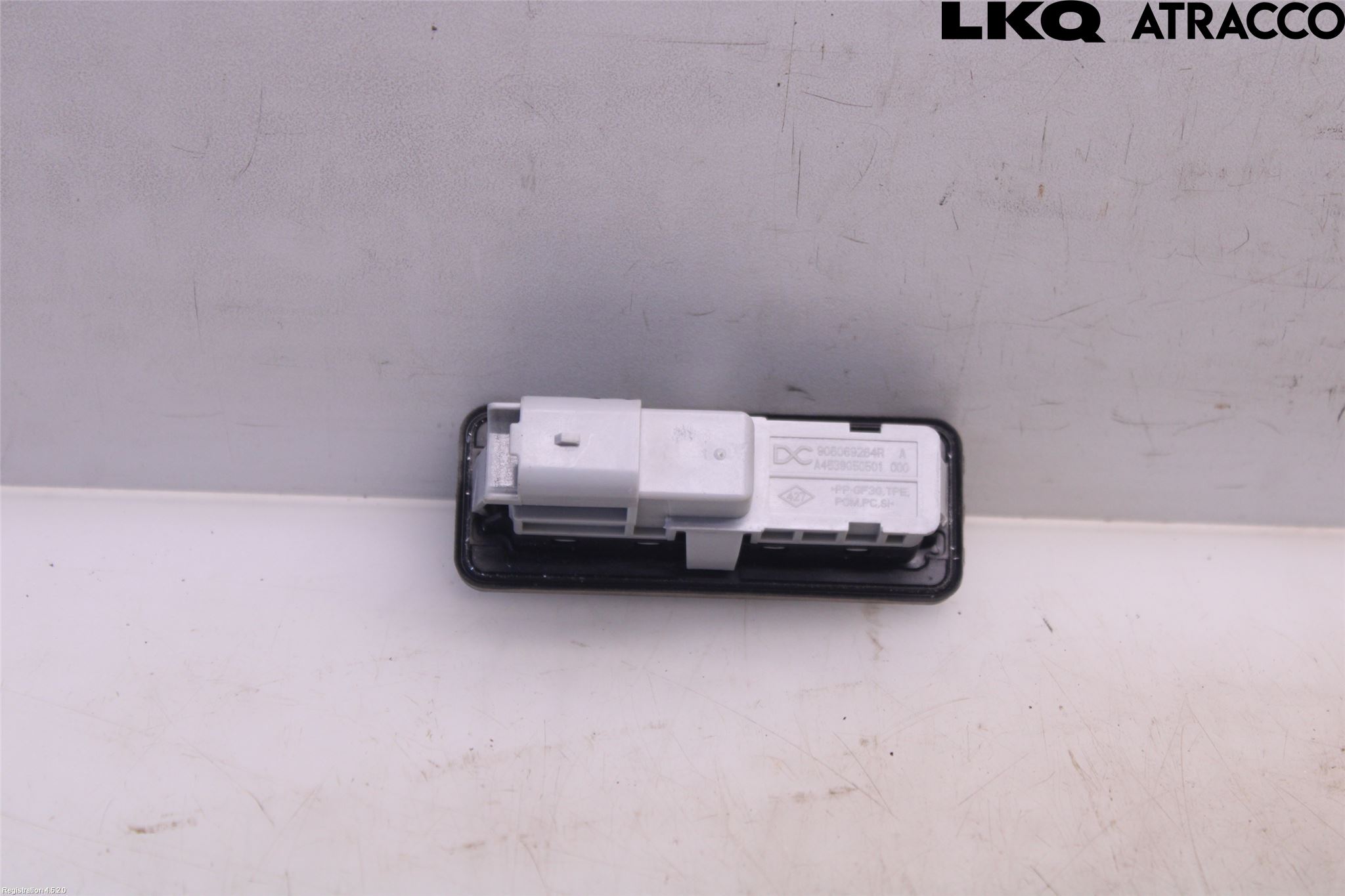 Dacia DUSTER 18-24 Bakluke Handtak Ytre