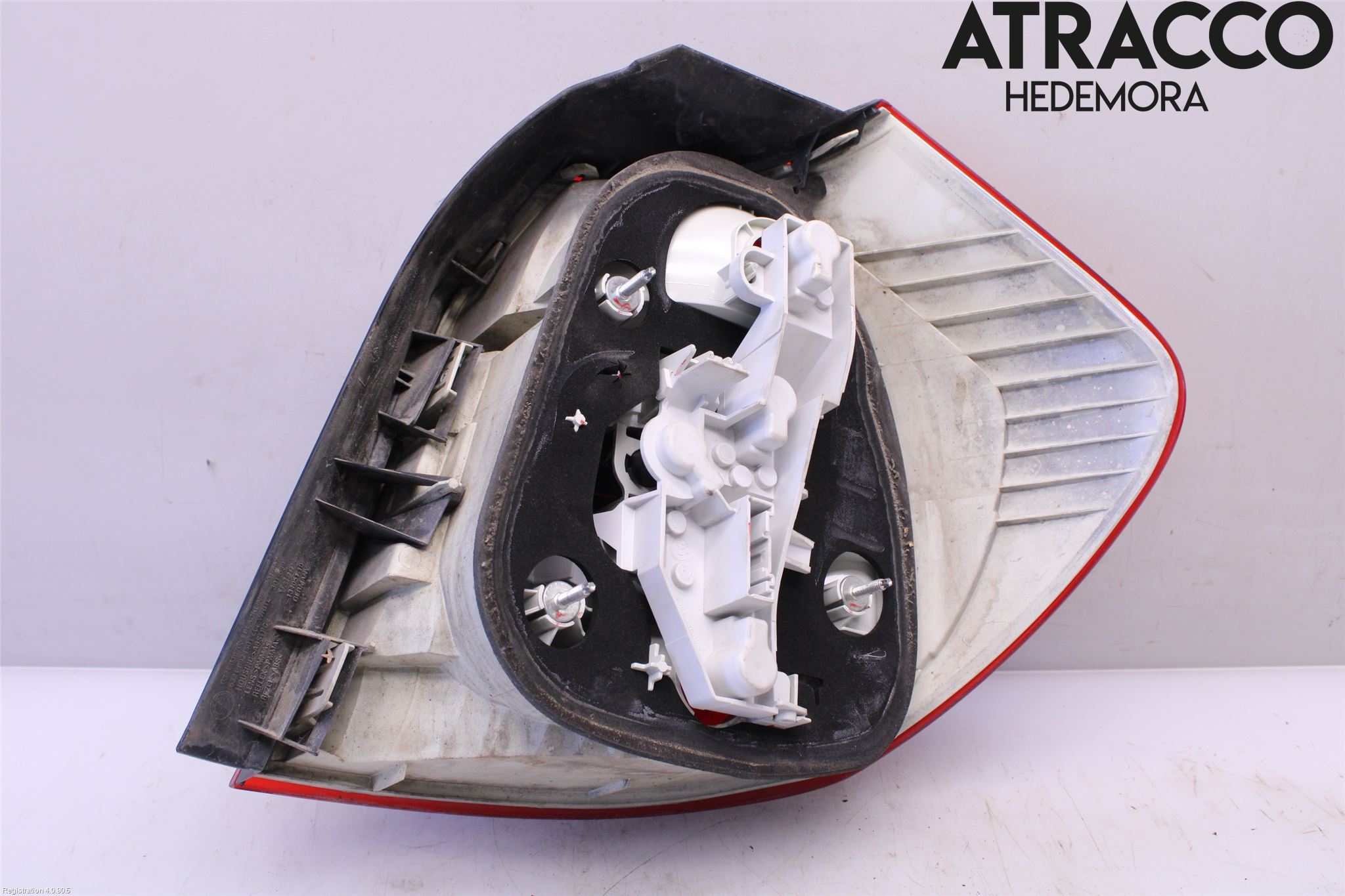 BMW 1 E87/81 5D/3D 03-11 Baklykt Venstre