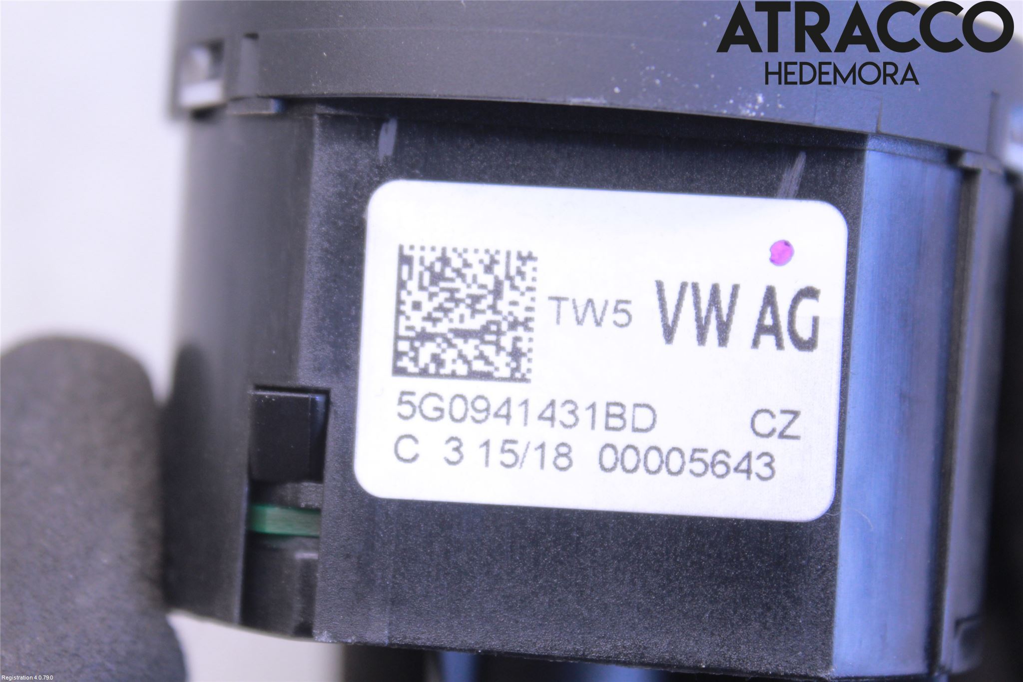 Volkswagen VW TIGUAN 16-24 Bryter Hovedlys