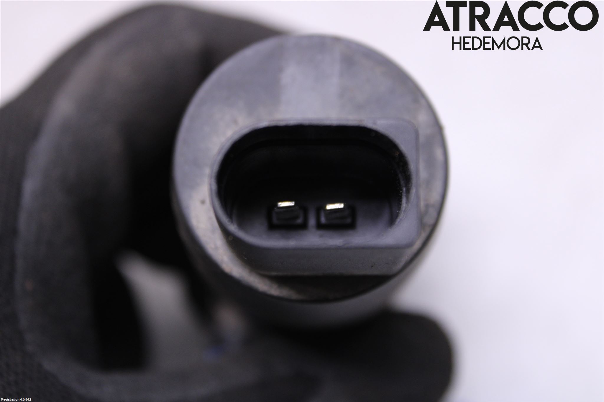 Volkswagen VW CADDY      04-10 Spylerpumpe Frontrute