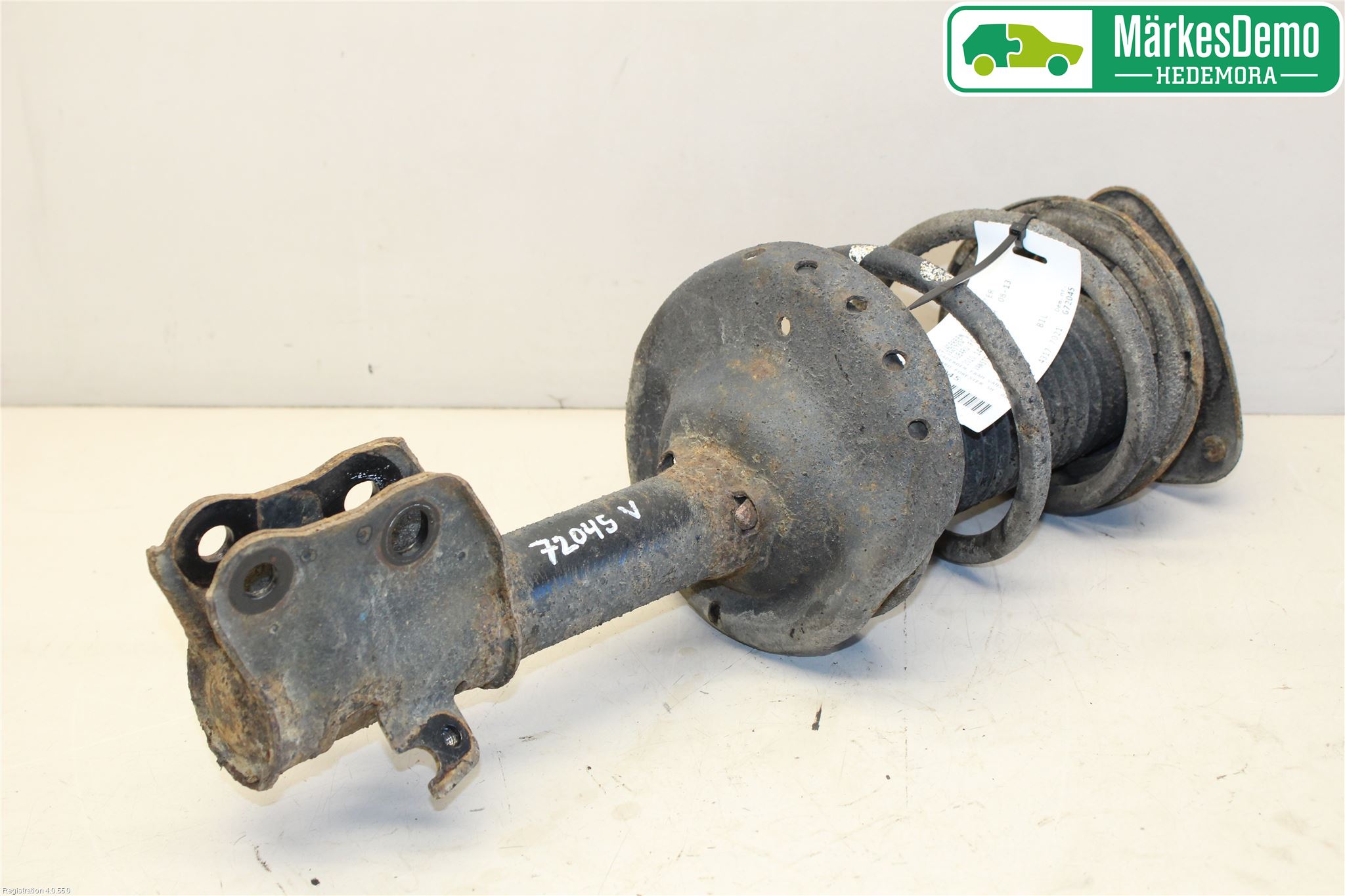 Subaru FORESTER SH  08-13 Fjærbein Foran Venstre