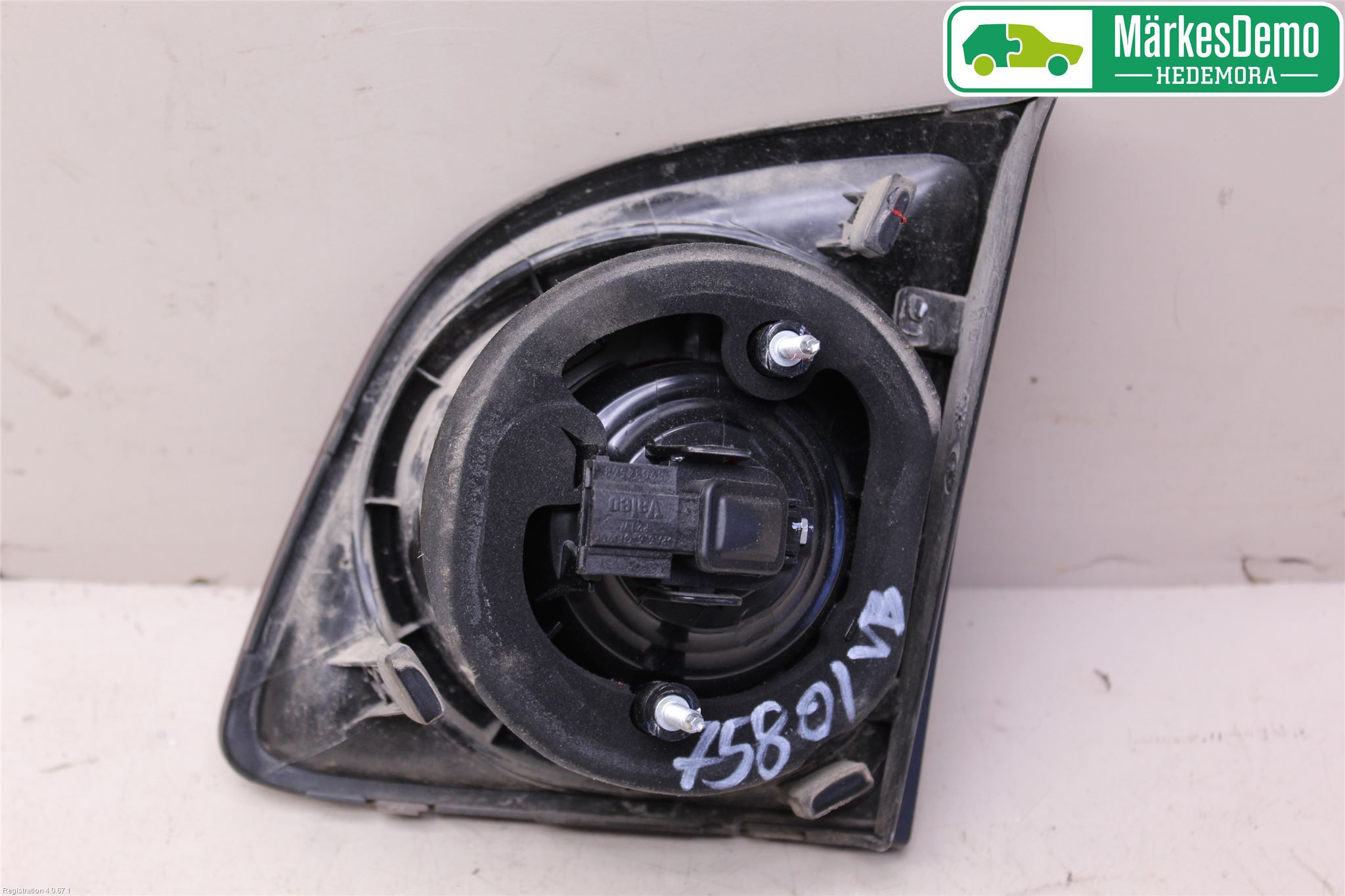 Volkswagen VW GOLF PLUS/CROSS GOLF 04-14 Baklykt Venstre  På Luke(Indre