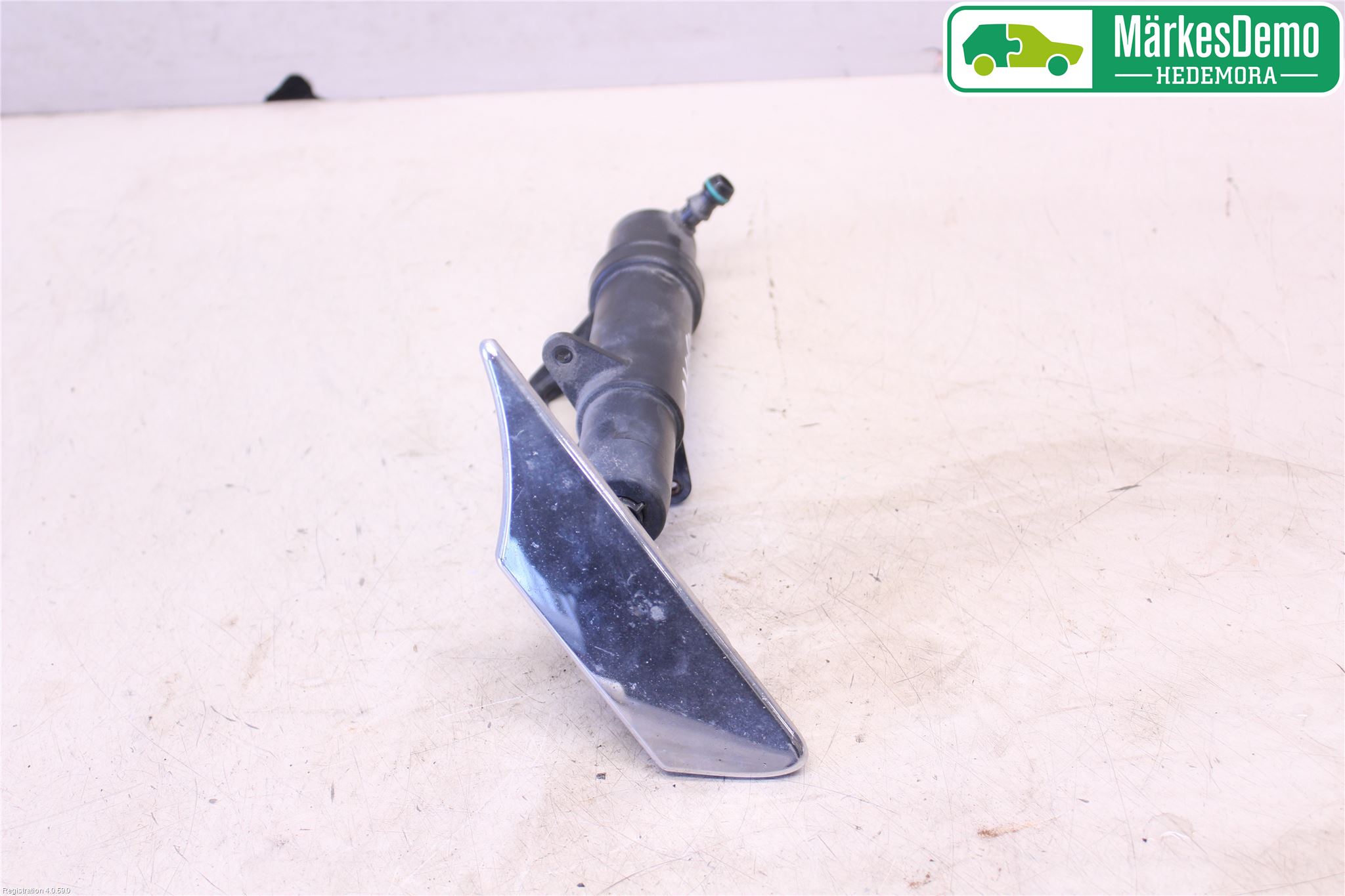 Ford KUGA 08-12 Spylerdyse Frontlykter