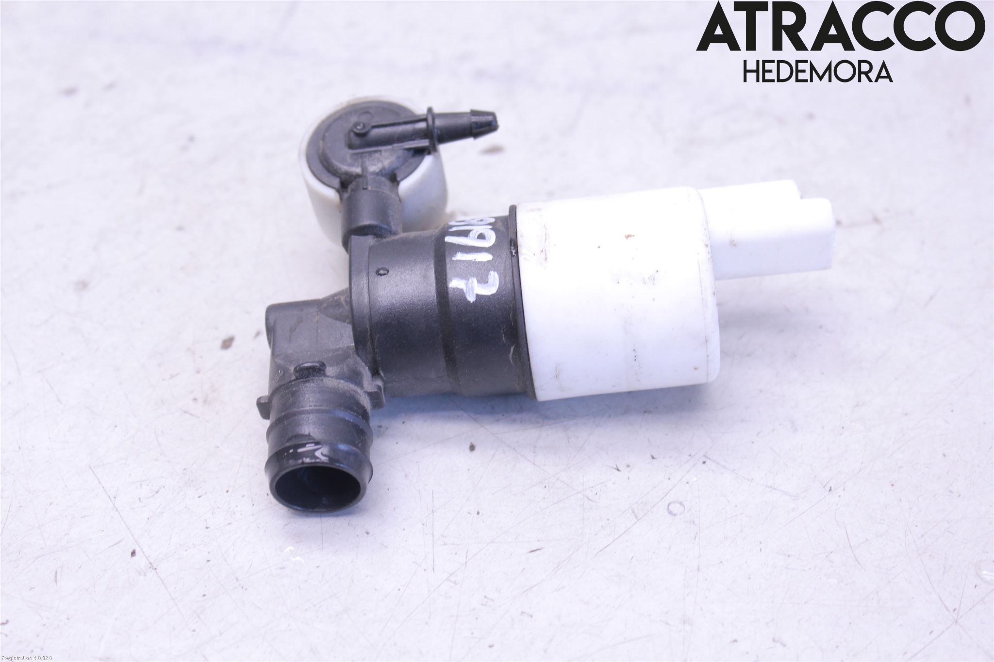 Peugeot 308 14-21 Spylerpumpe Frontrute