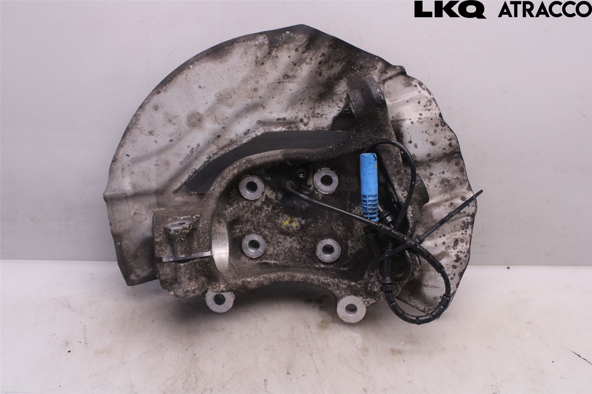 BMW 7 E65/66    00-08 Spindel Vf