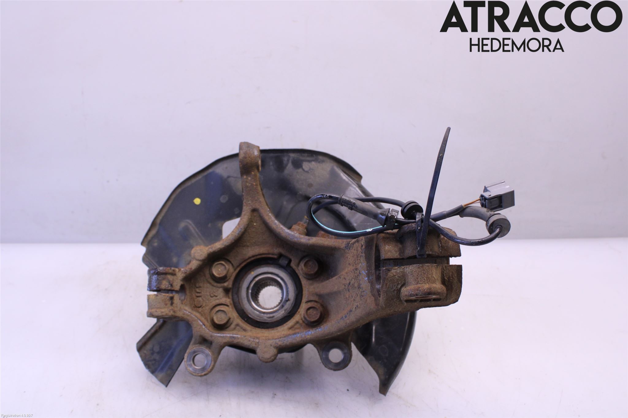 Nissan X-TRAIL 14-21 Spindel Vf