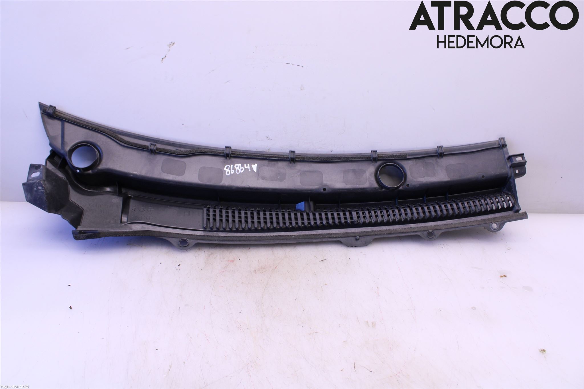 Suzuki KIZASHI Visker Deksel-Grill-Under Frr