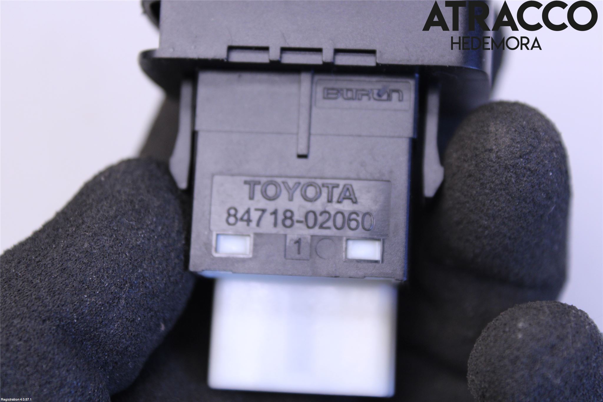 Toyota AURIS 13-19 Bryter Parkeringsbrems