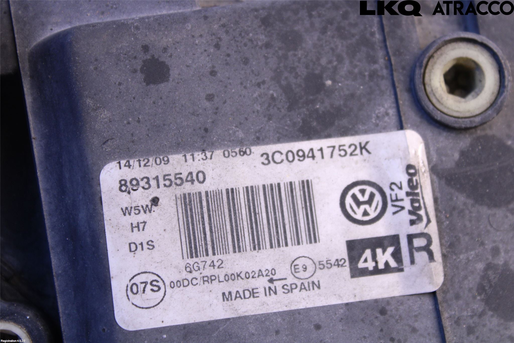 Volkswagen VW PASSAT 05-11 Frontlykt Høyre
