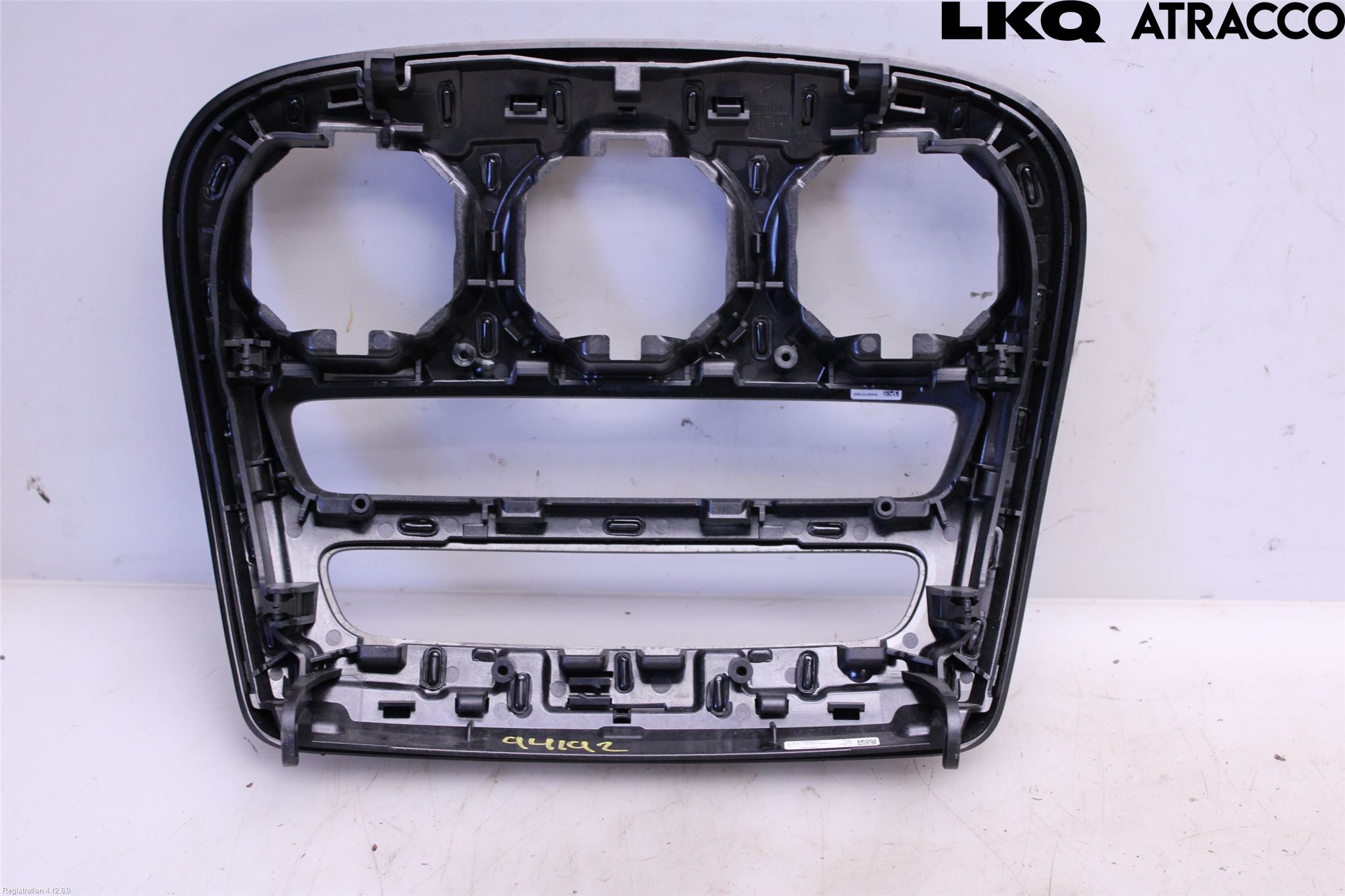 Mercedes-Benz MB C-KLASS (W205) 14-21 Instrument Ramme