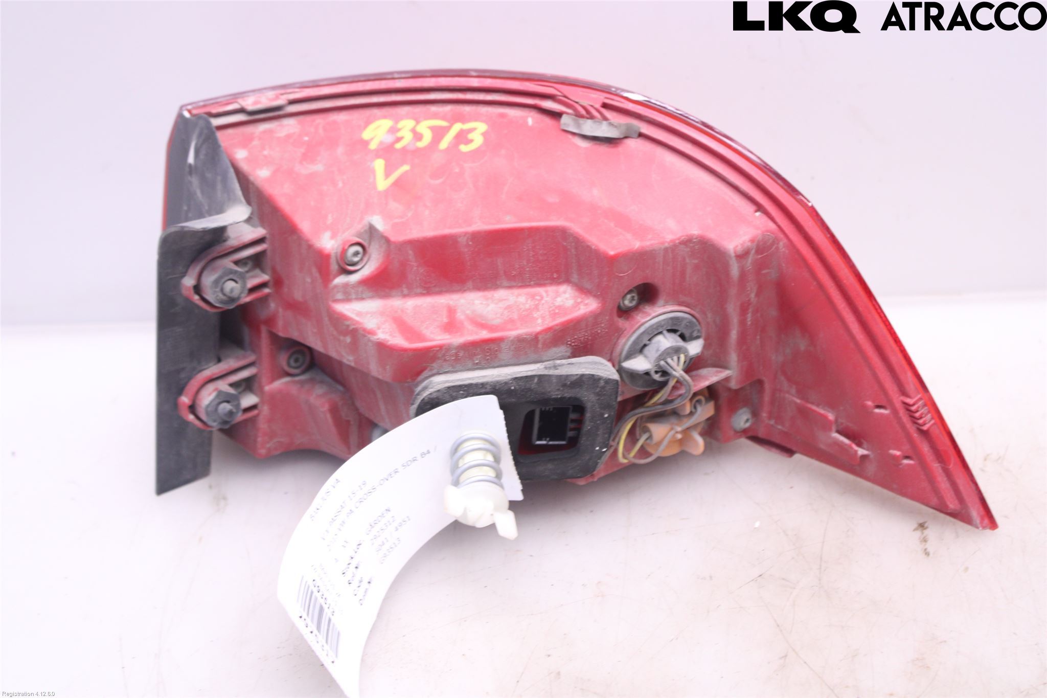 Volkswagen VW PASSAT 11-14 Baklykt Venstre