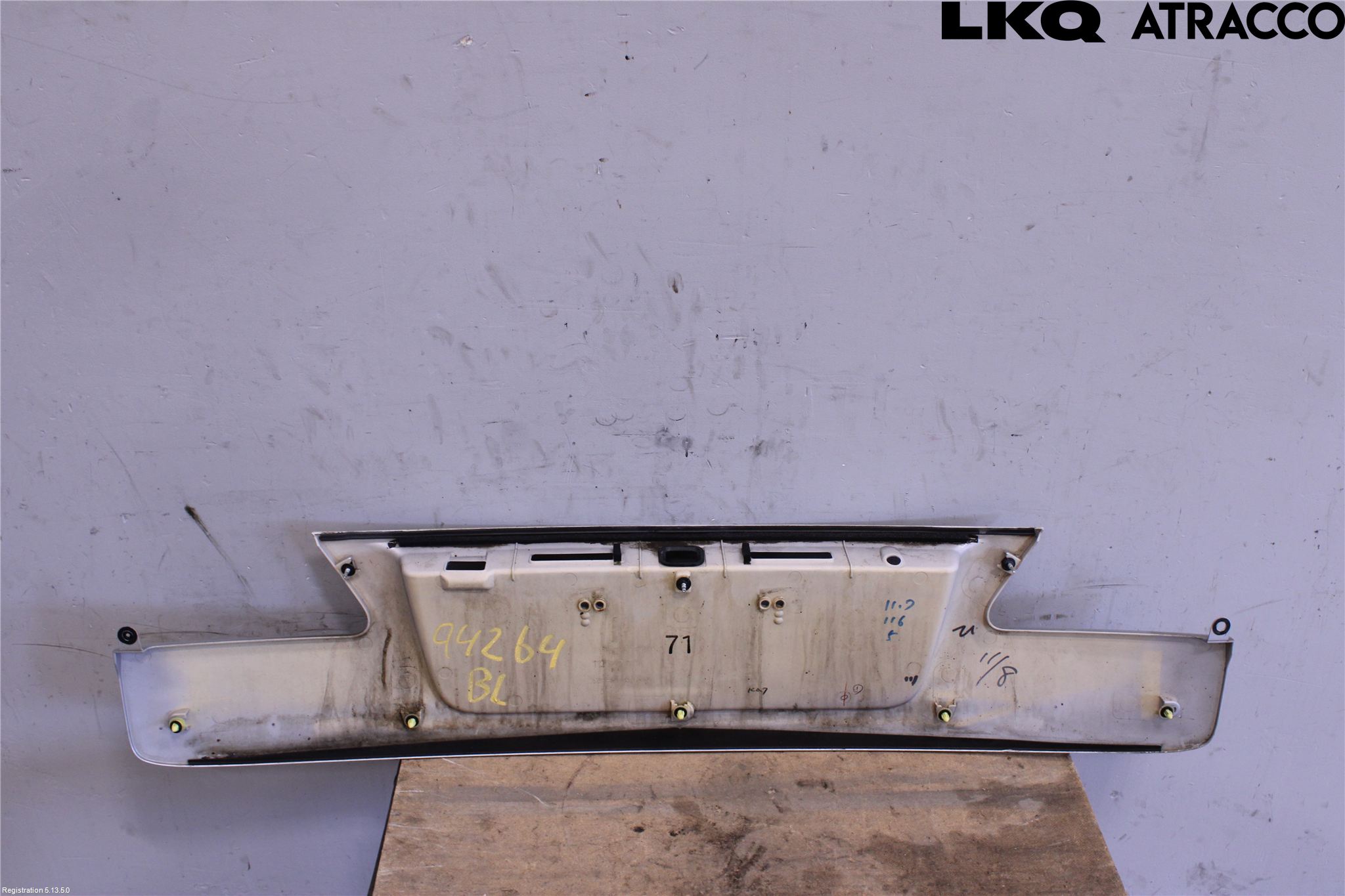 Lexus IS 220d/250/350 06-13 Refleksplate - Skiltplate