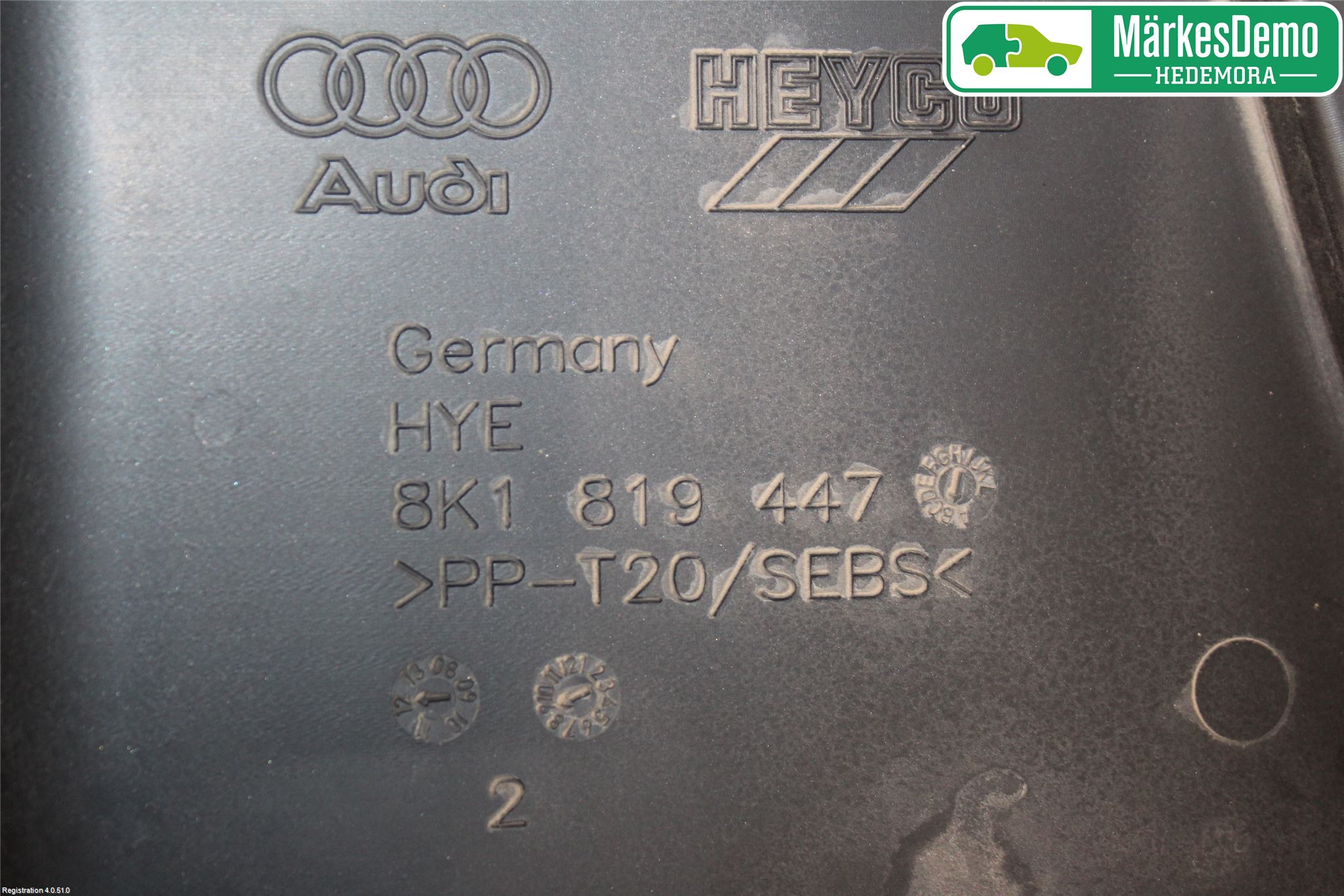 Audi A4 ALLROAD 09-16 Visker Deksel-Grill-Under Frr