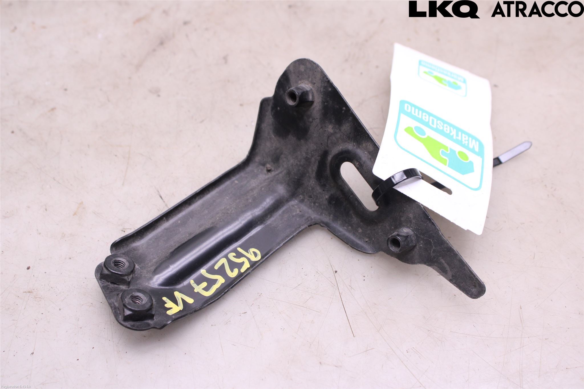 Volkswagen VW GOLF / E-GOLF VII 13-20 Frontskjermfeste Venstre