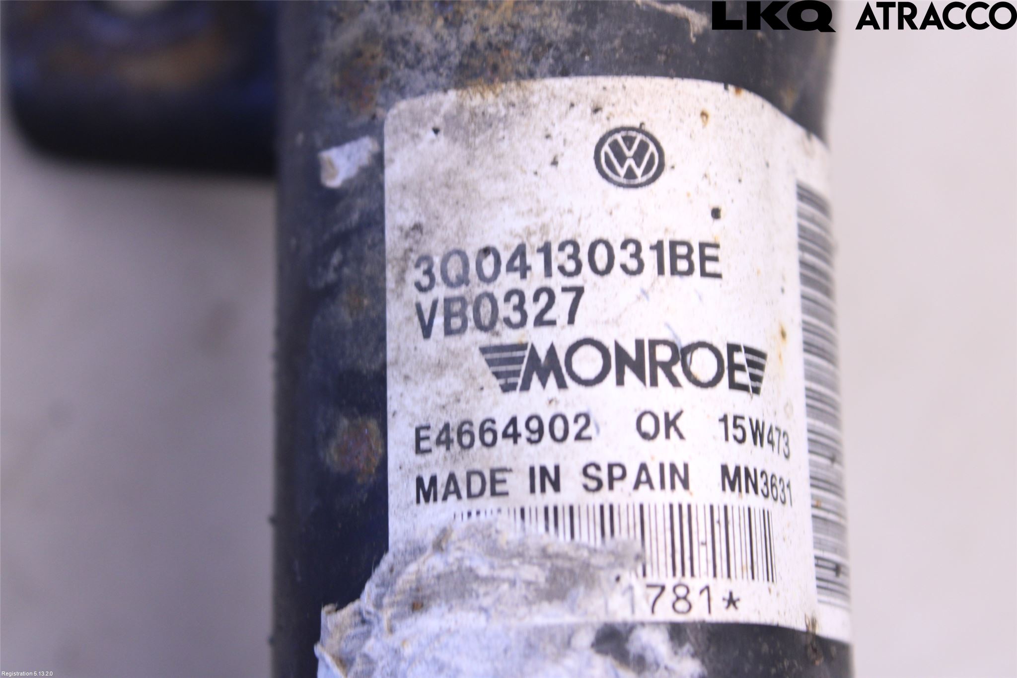 Volkswagen VW PASSAT 15-19 Fjærbein Foran Høyre
