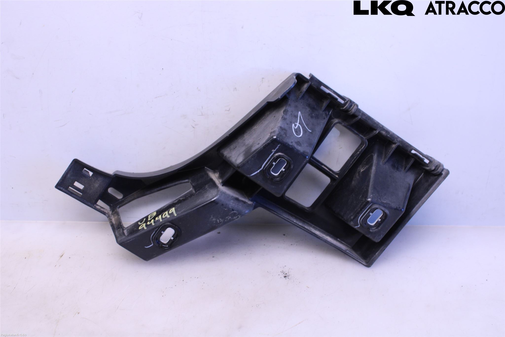 Mercedes-Benz MB ML/GLE-KLASS (W166) 12-18 Støtfangerfeste Bak Venstre