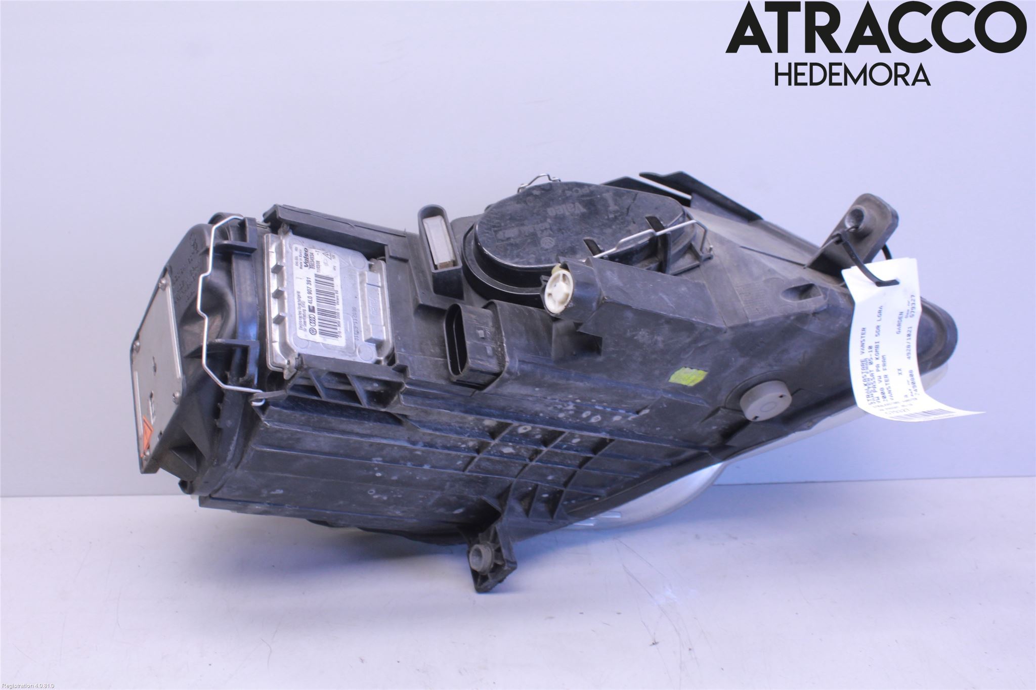 Volkswagen VW PASSAT 05-11 Frontlykt Venstre