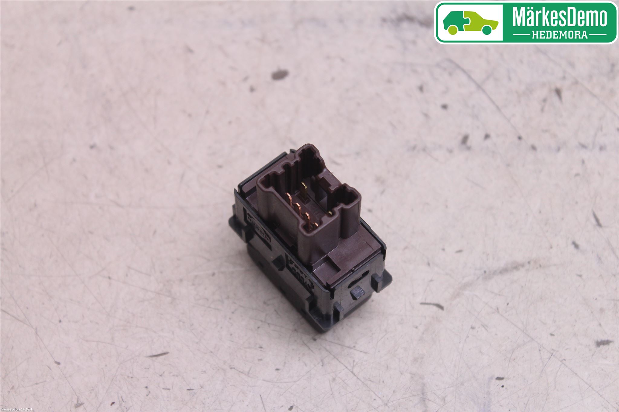 Nissan PATHFINDER R51 05-12 Bryter Varmesete