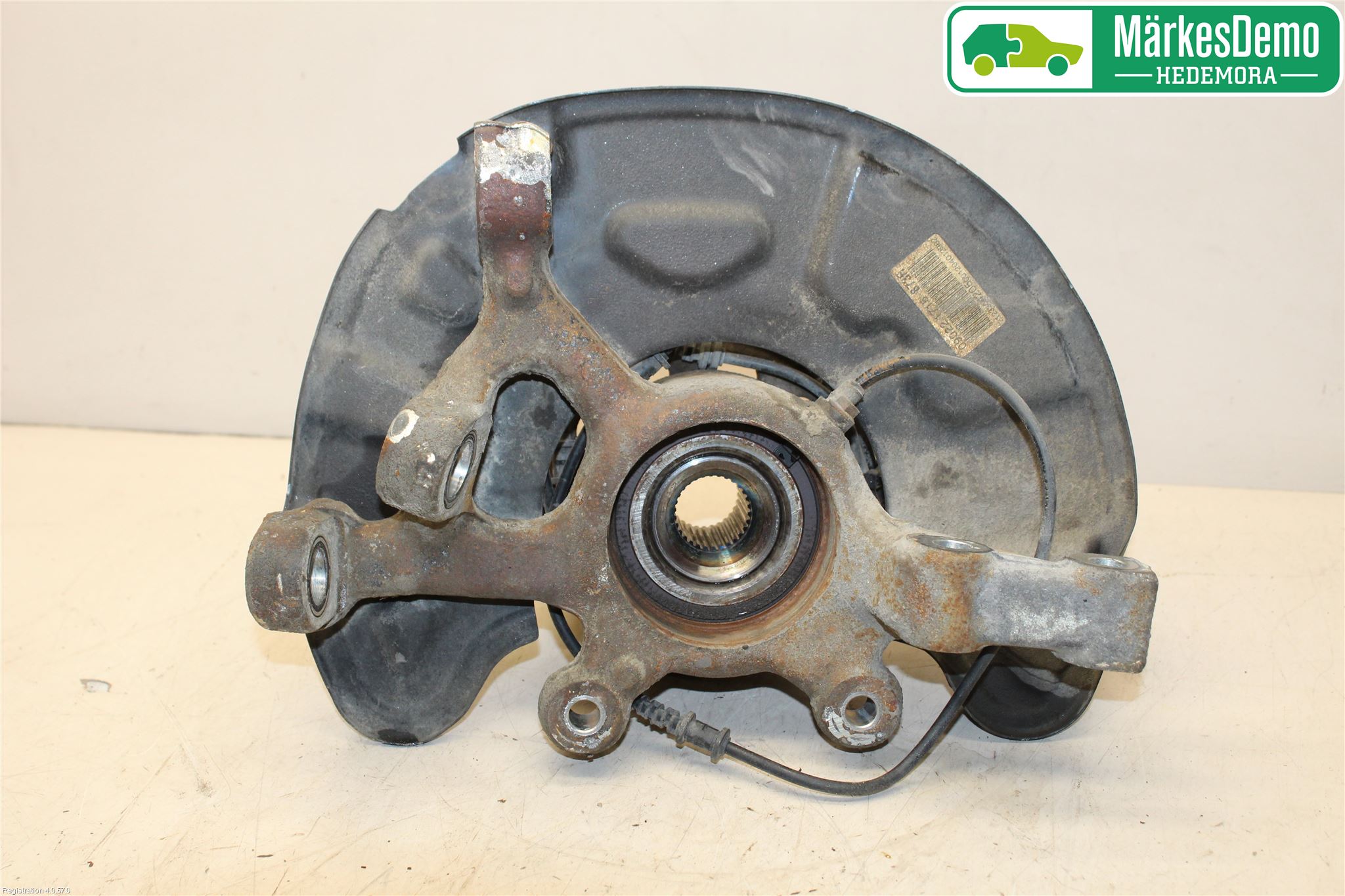 Mercedes-Benz MB E-KLASS (W212) 09-16 Spindel Hf