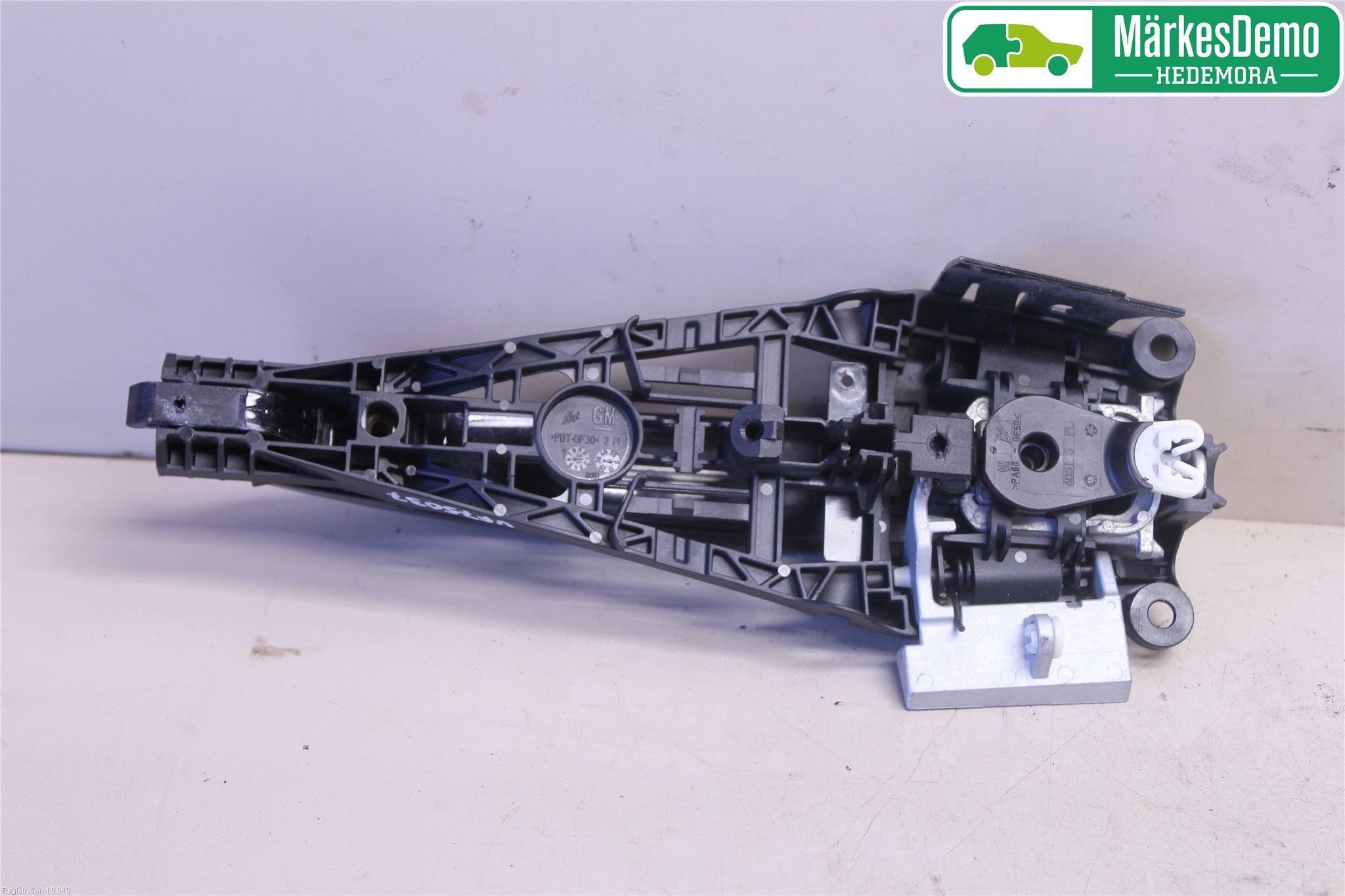 Opel ASTRA J 10-15 Dørhandtak Ytre Venstre